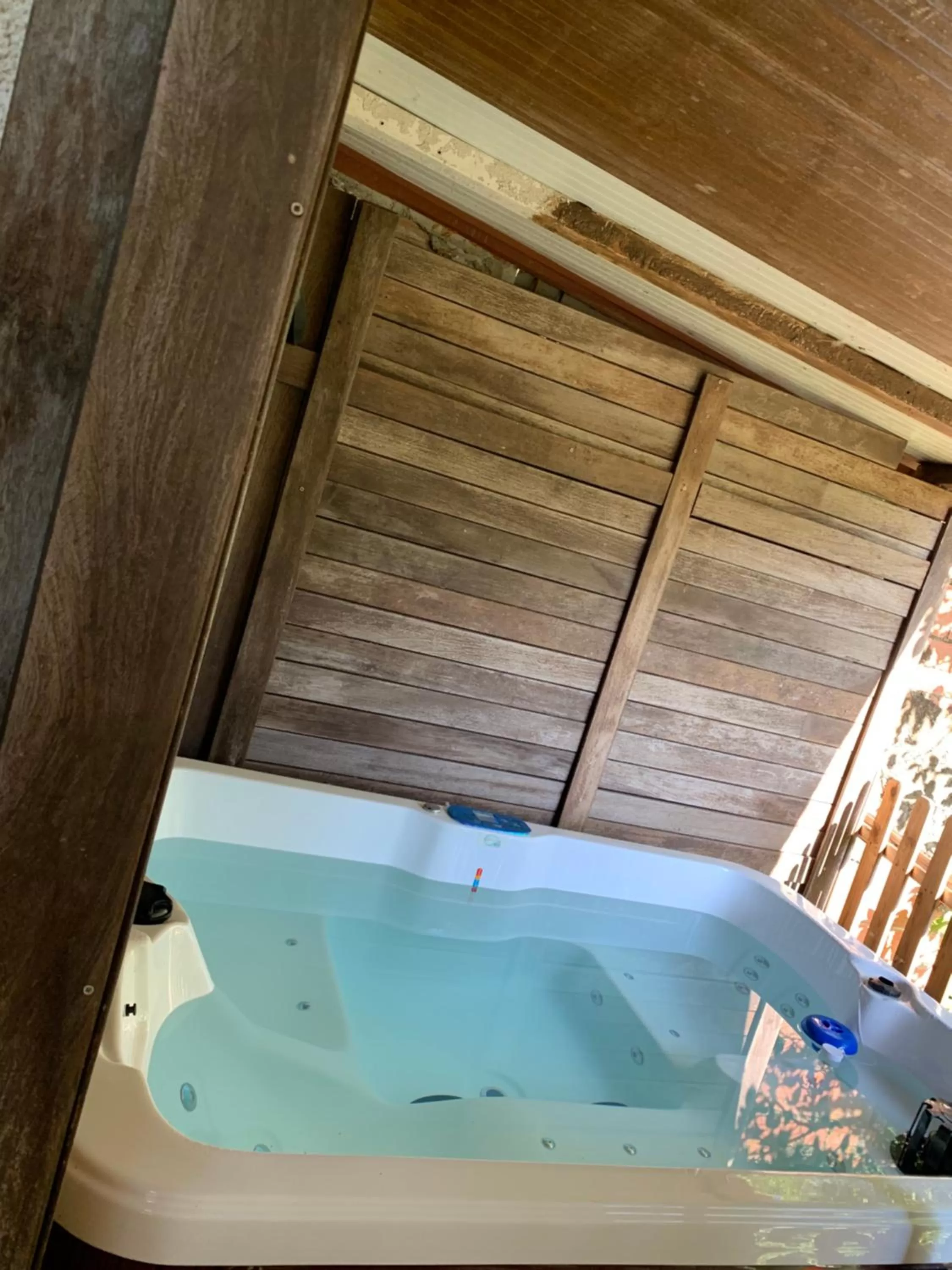 Hot Tub in Hotel Torre Barcelona