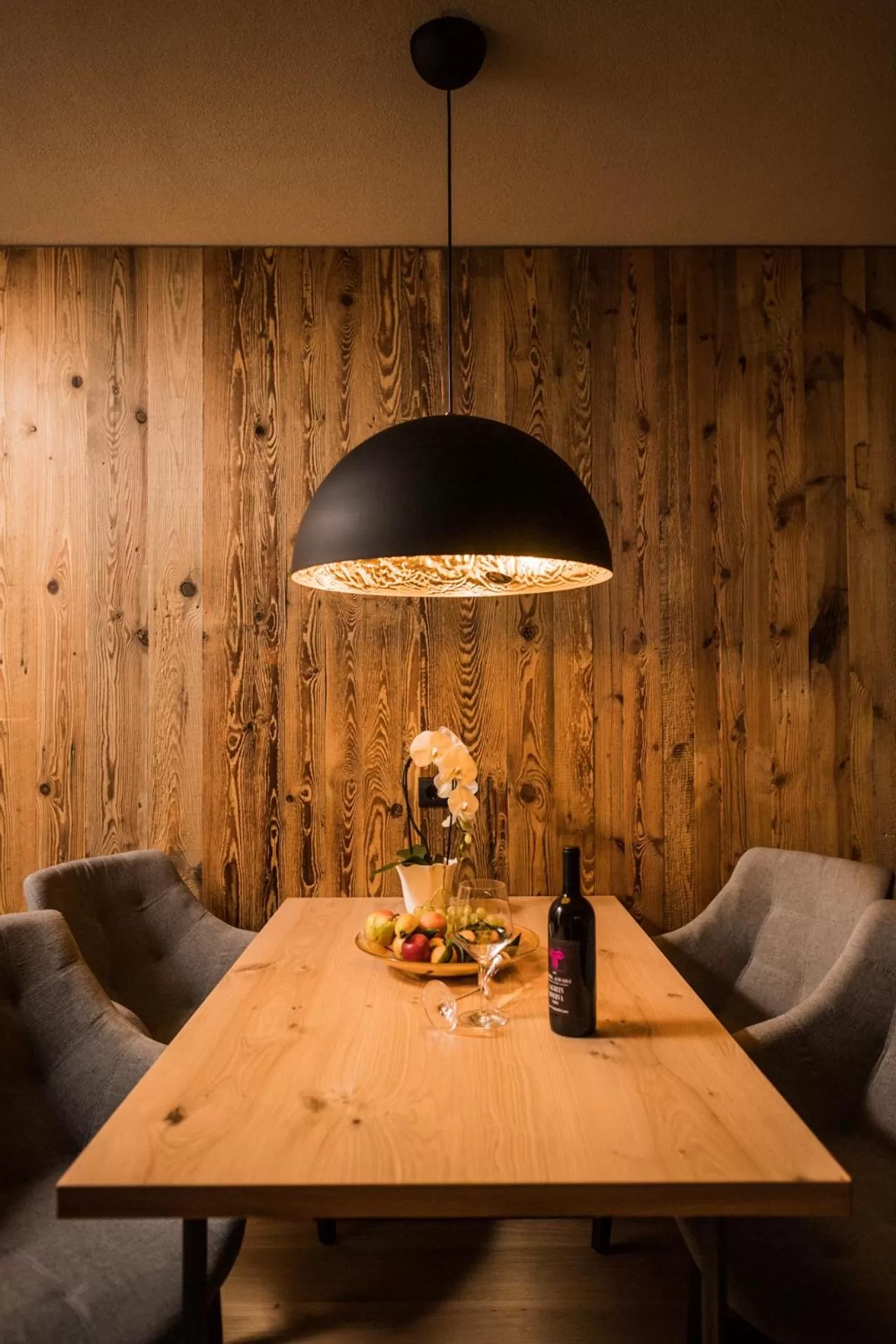 Dining area in K1 Mountain Chalet - Luxury Apartements