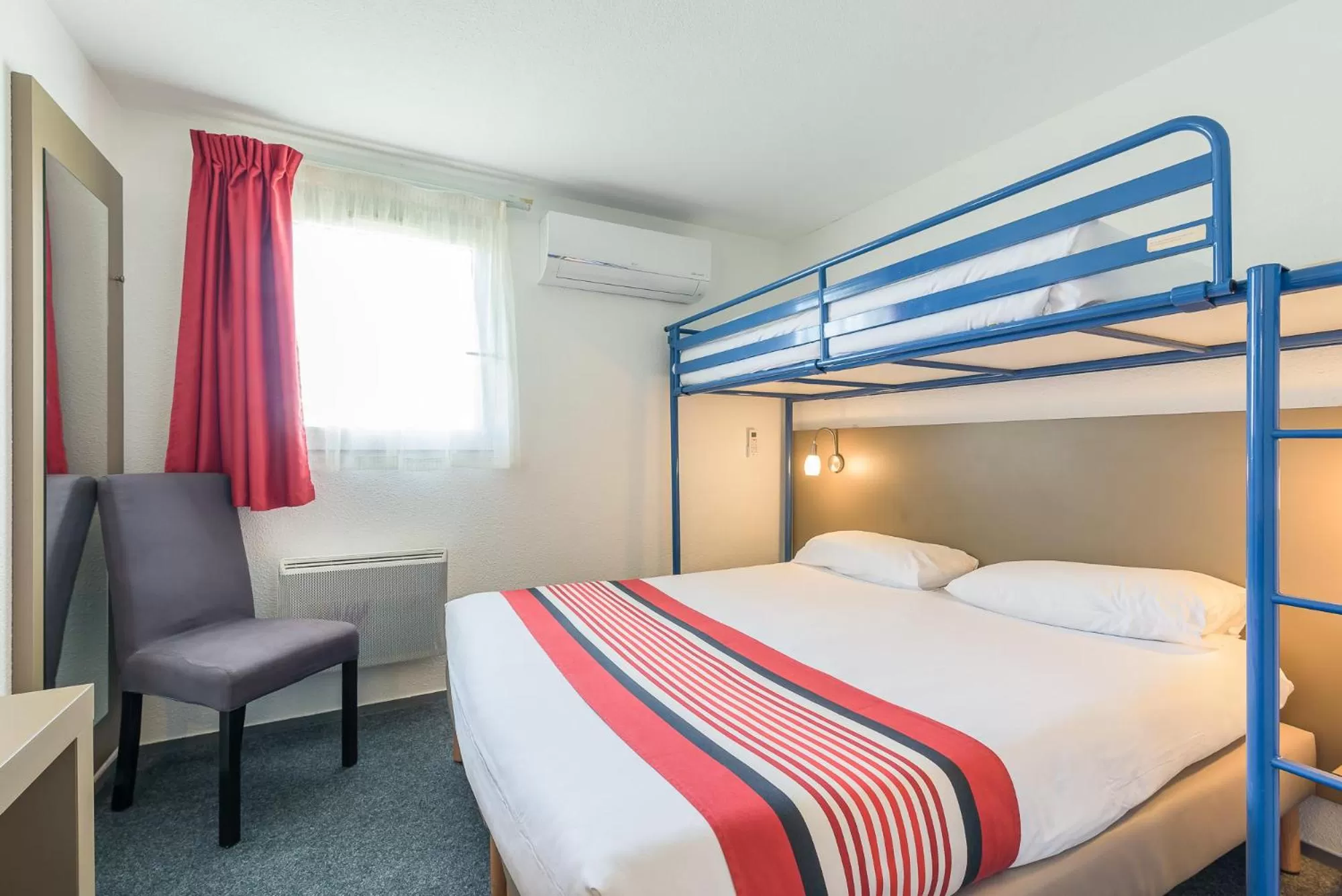 Bed in FastHôtel Biarritz Bidart Côte-Basque - Un hôtel FH Collection