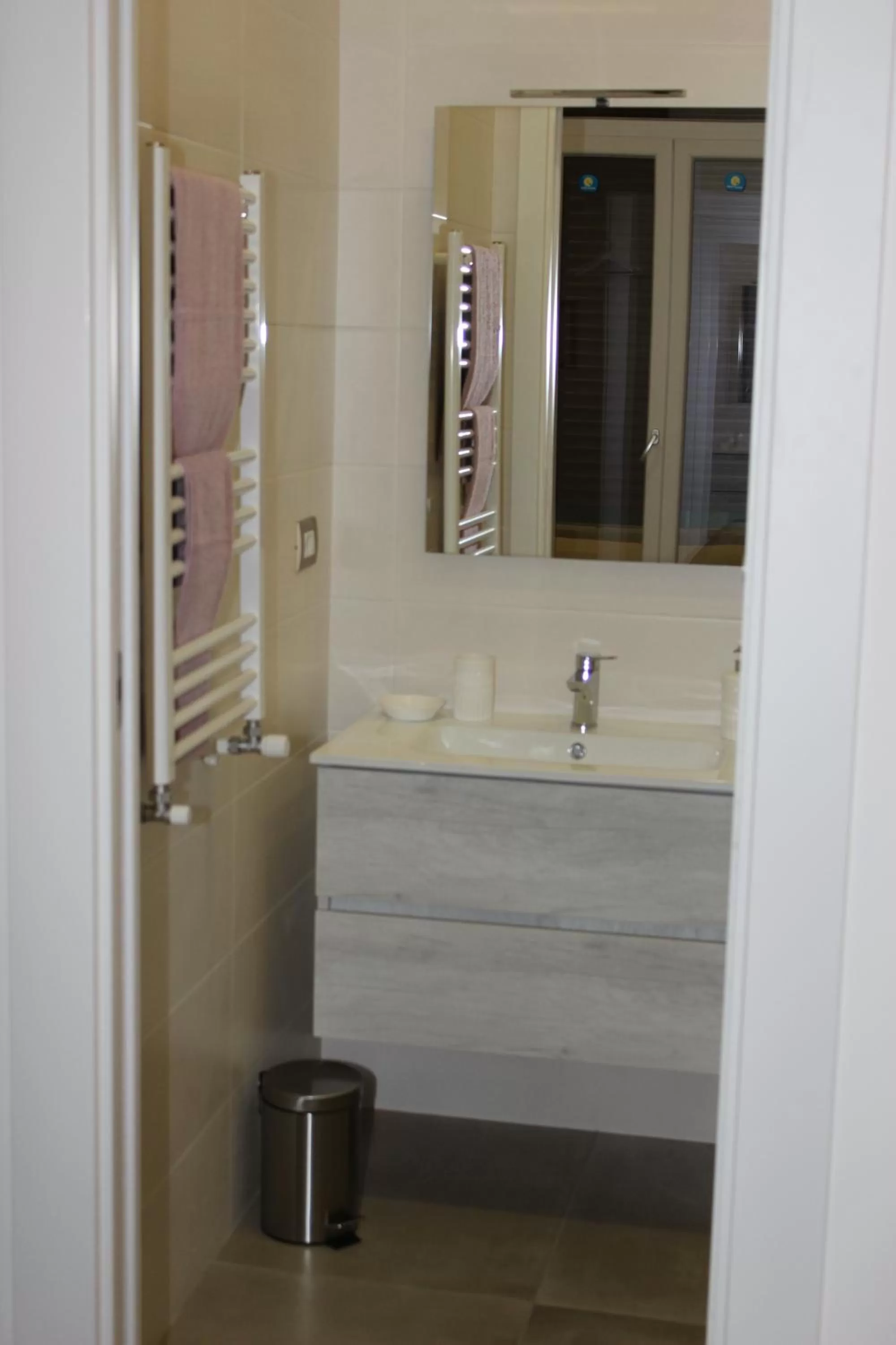 Bathroom in B&B 80056 Ercolano