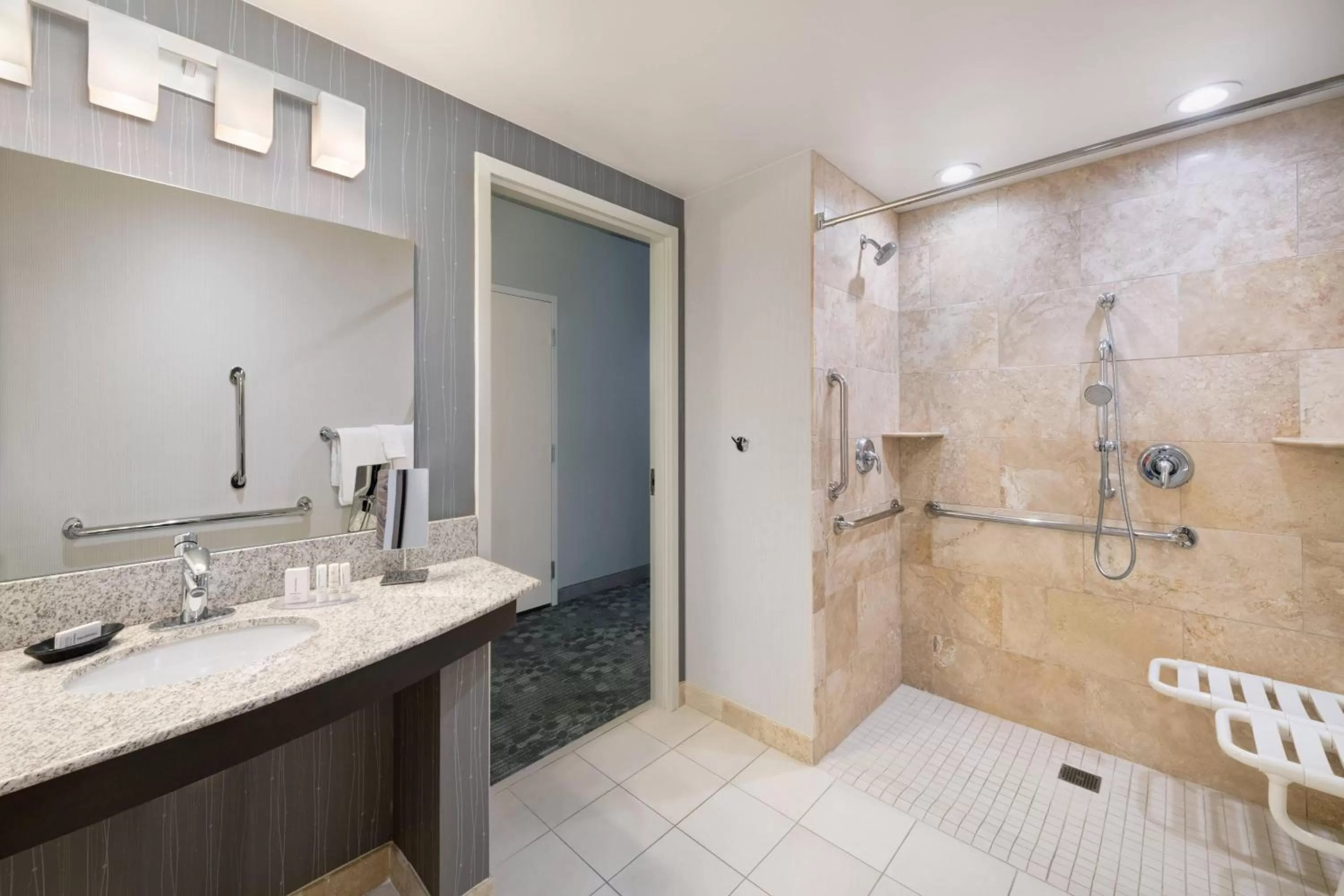 Bathroom in Courtyard by Marriott Pittsburgh Washington Meadow Lands