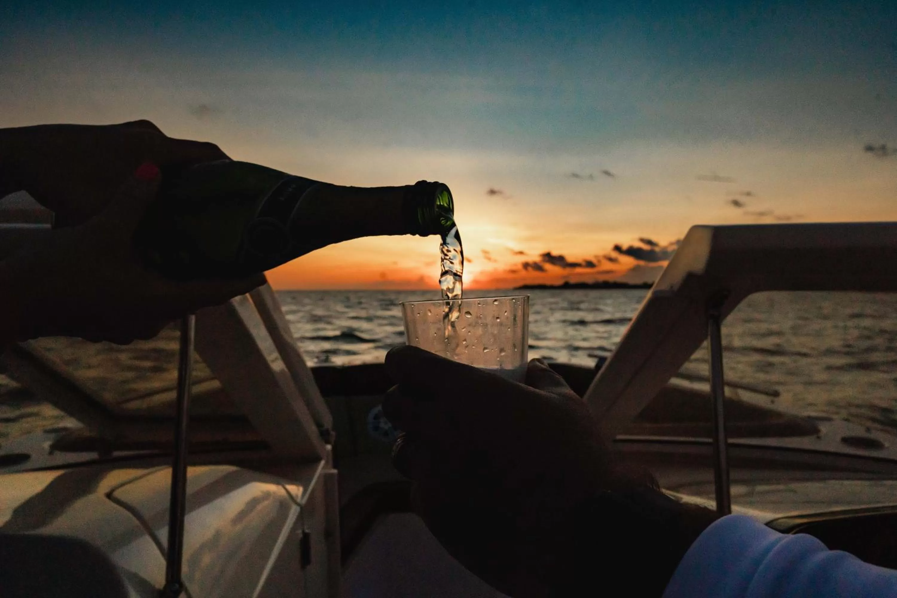 Sunset in Fisher Inn Resort & Marina