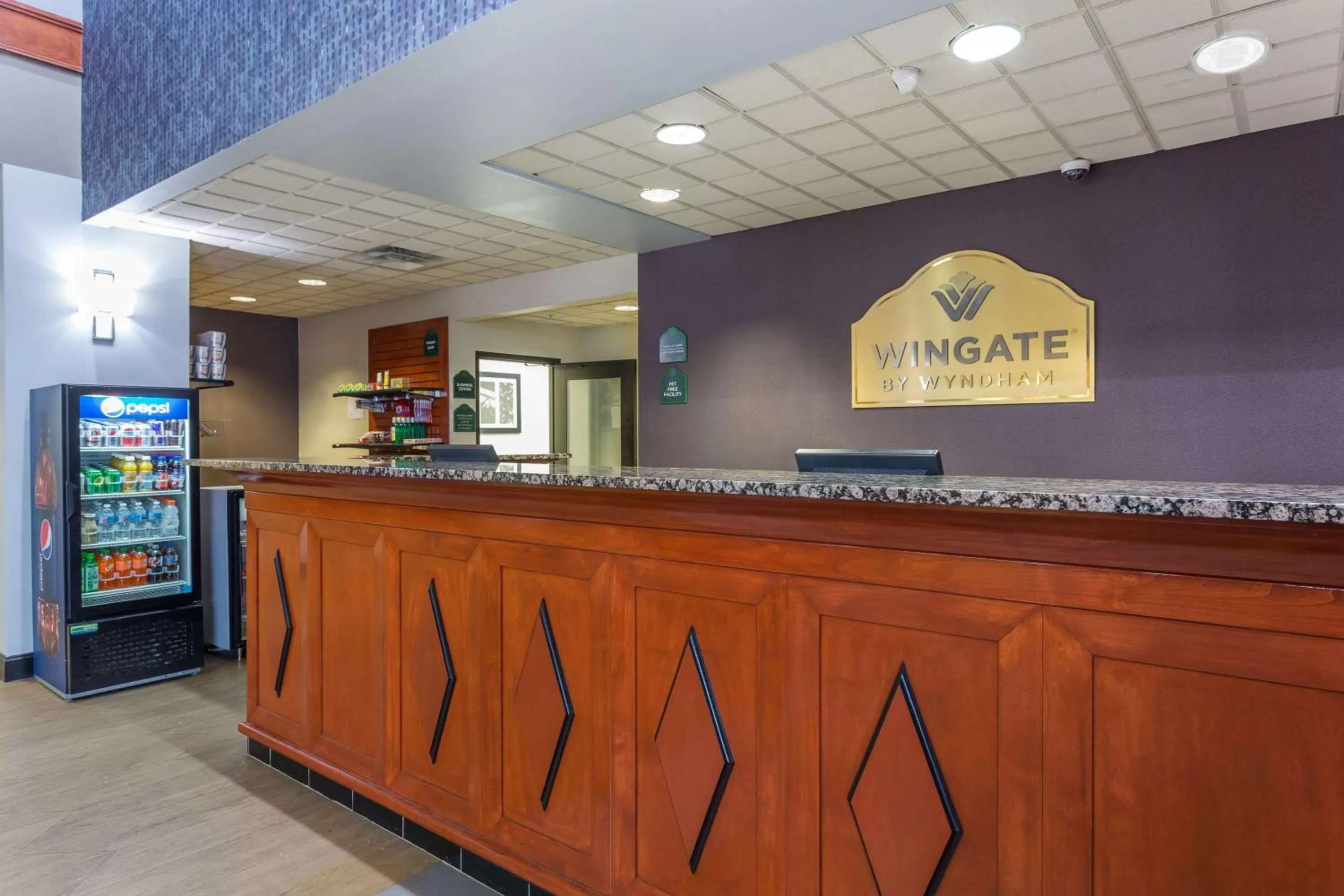 Lobby or reception in Wingate by Wyndham Chesapeake