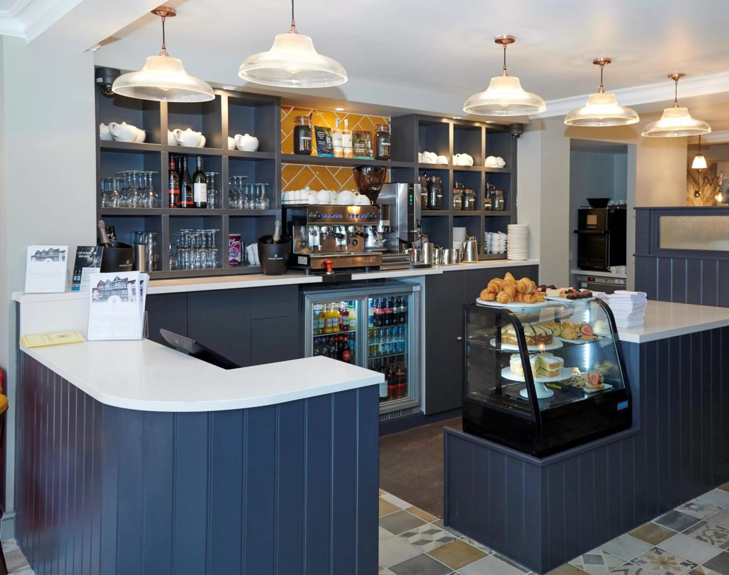 Coffee/tea facilities in The Feathers Hotel