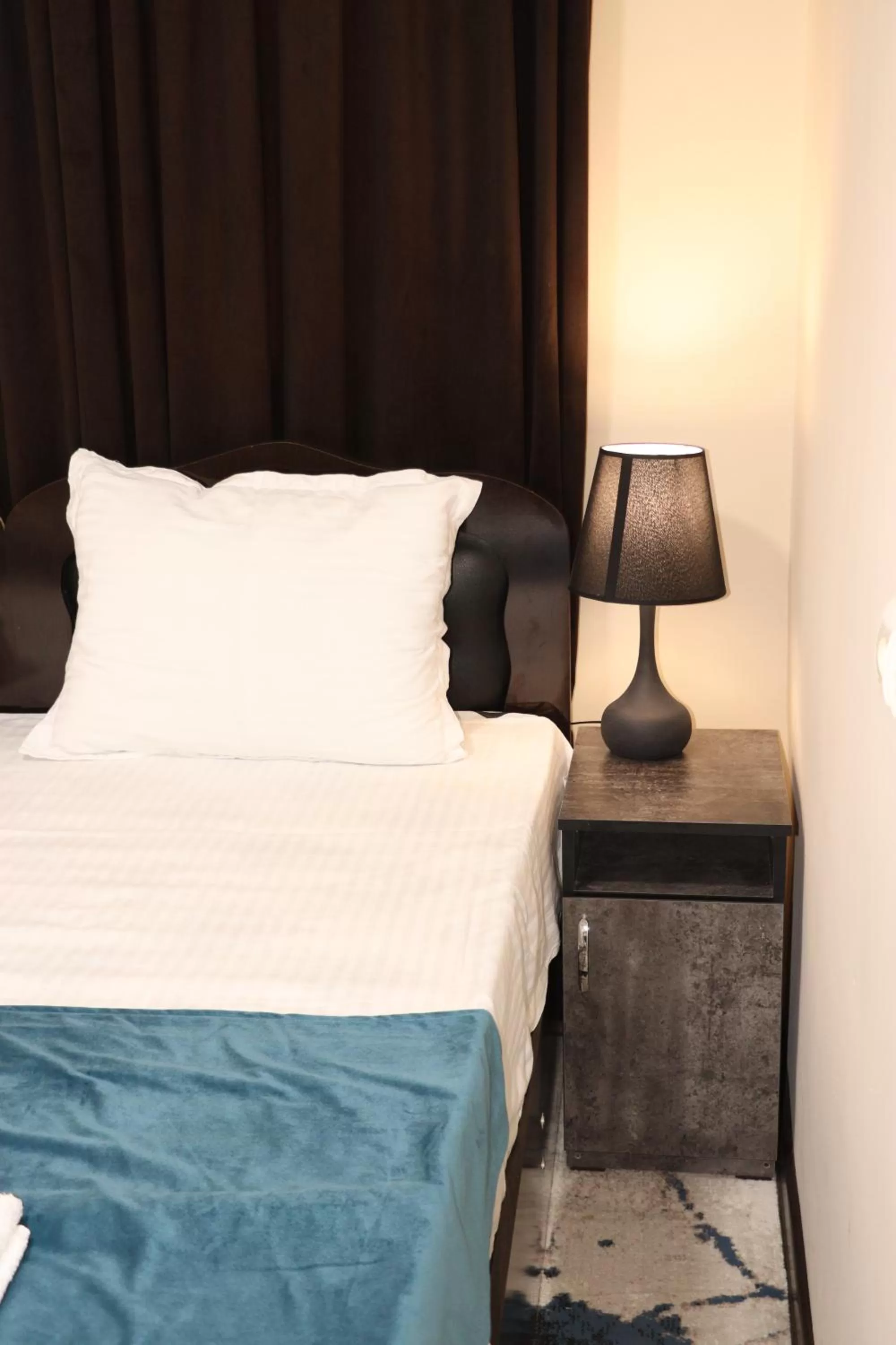 Bed in Al Bukhari Boutique Hotel