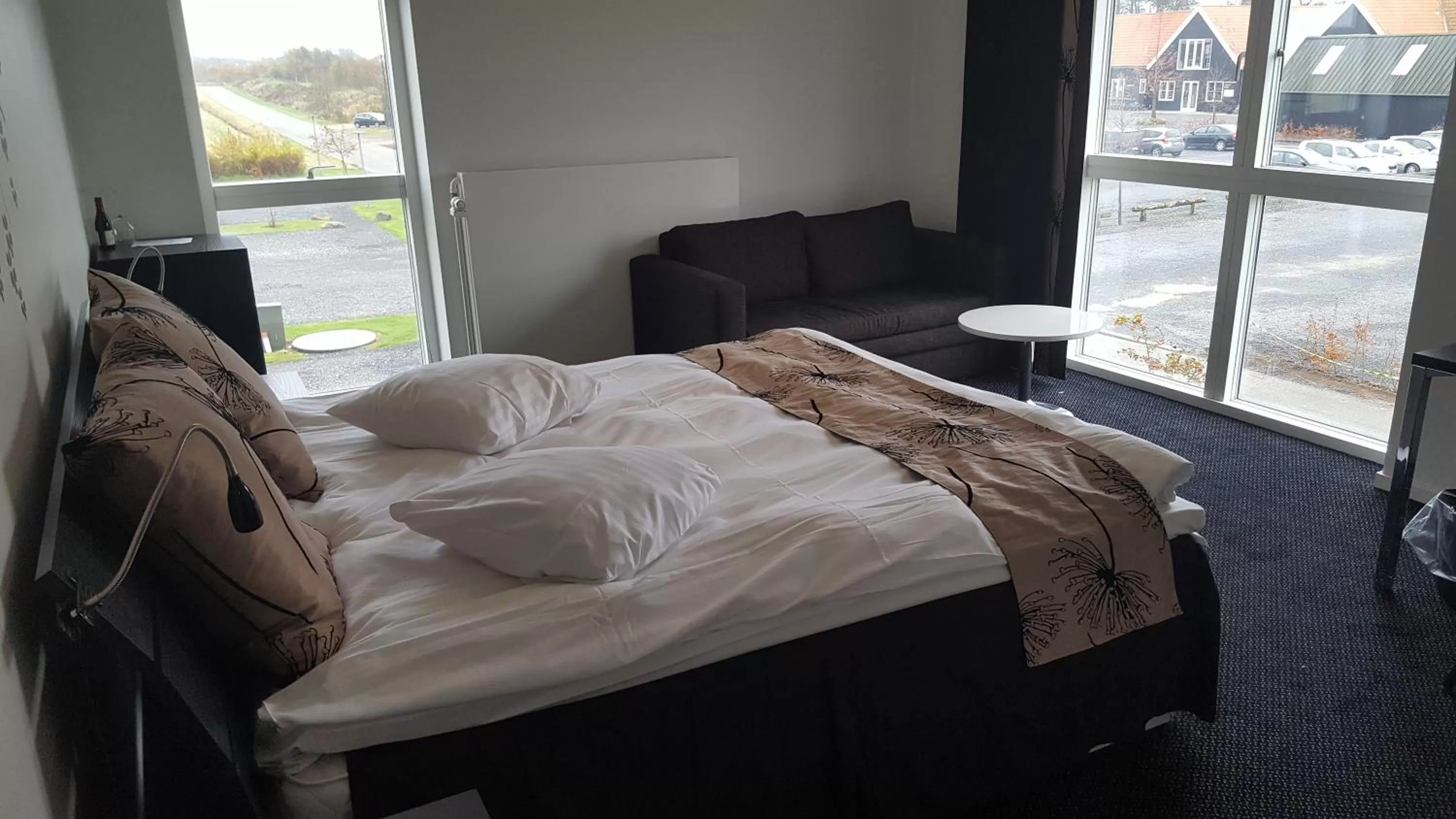 Coffee/tea facilities, Bed in OnlySleep Oksebrovej