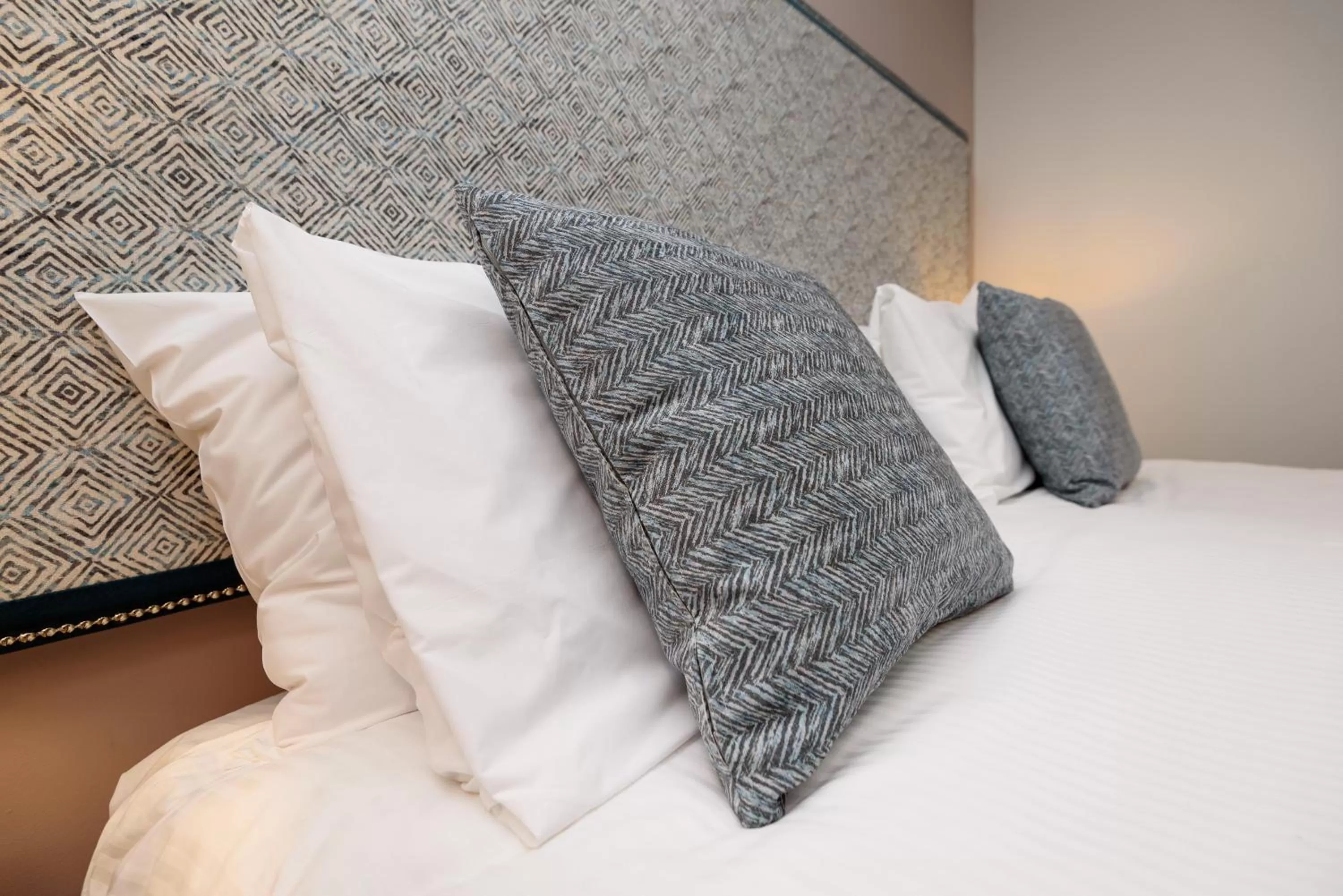 Bedroom, Bed in Portbyhan Hotel