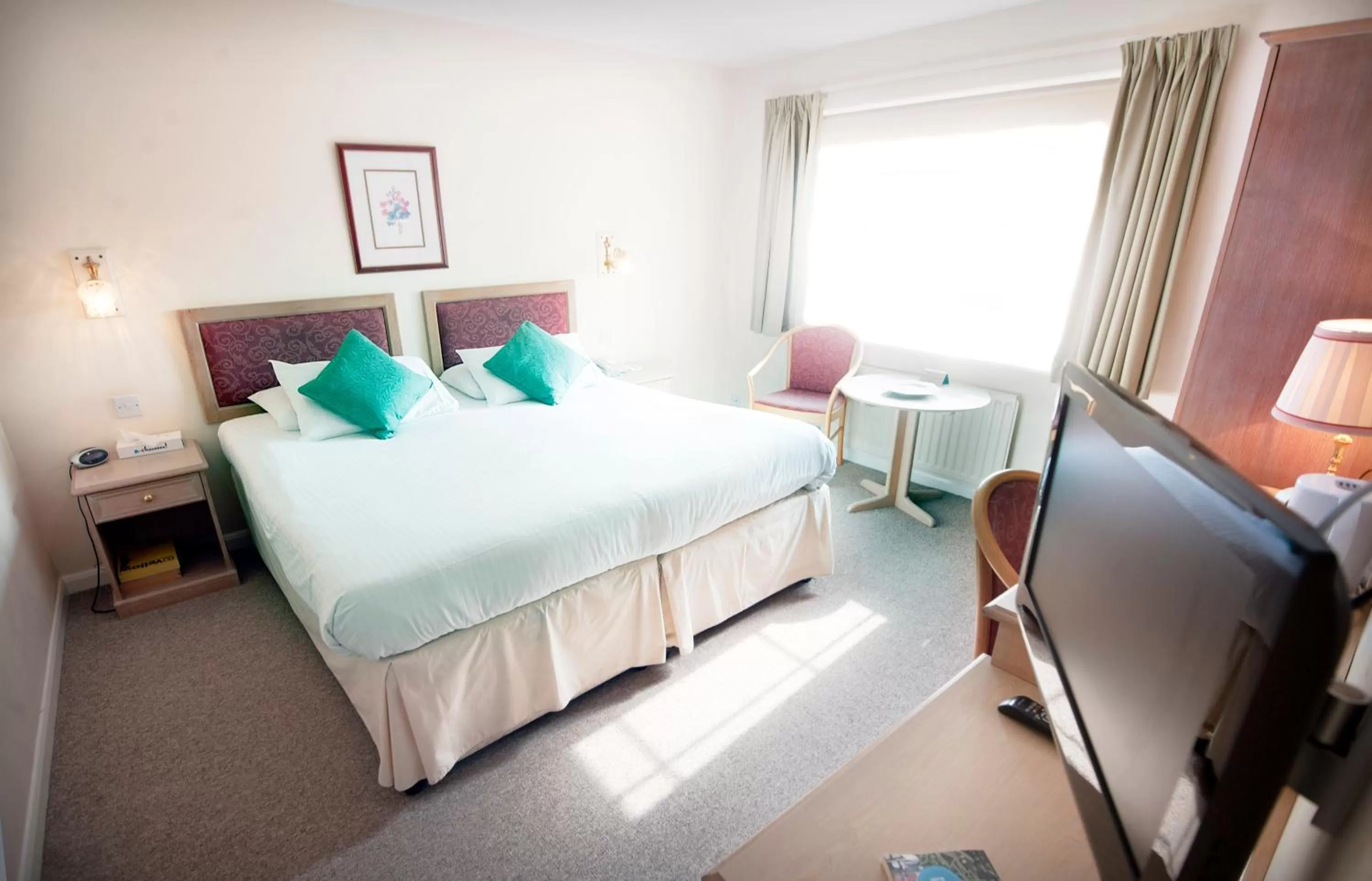 Bedroom, Bed in Penmere Manor Hotel