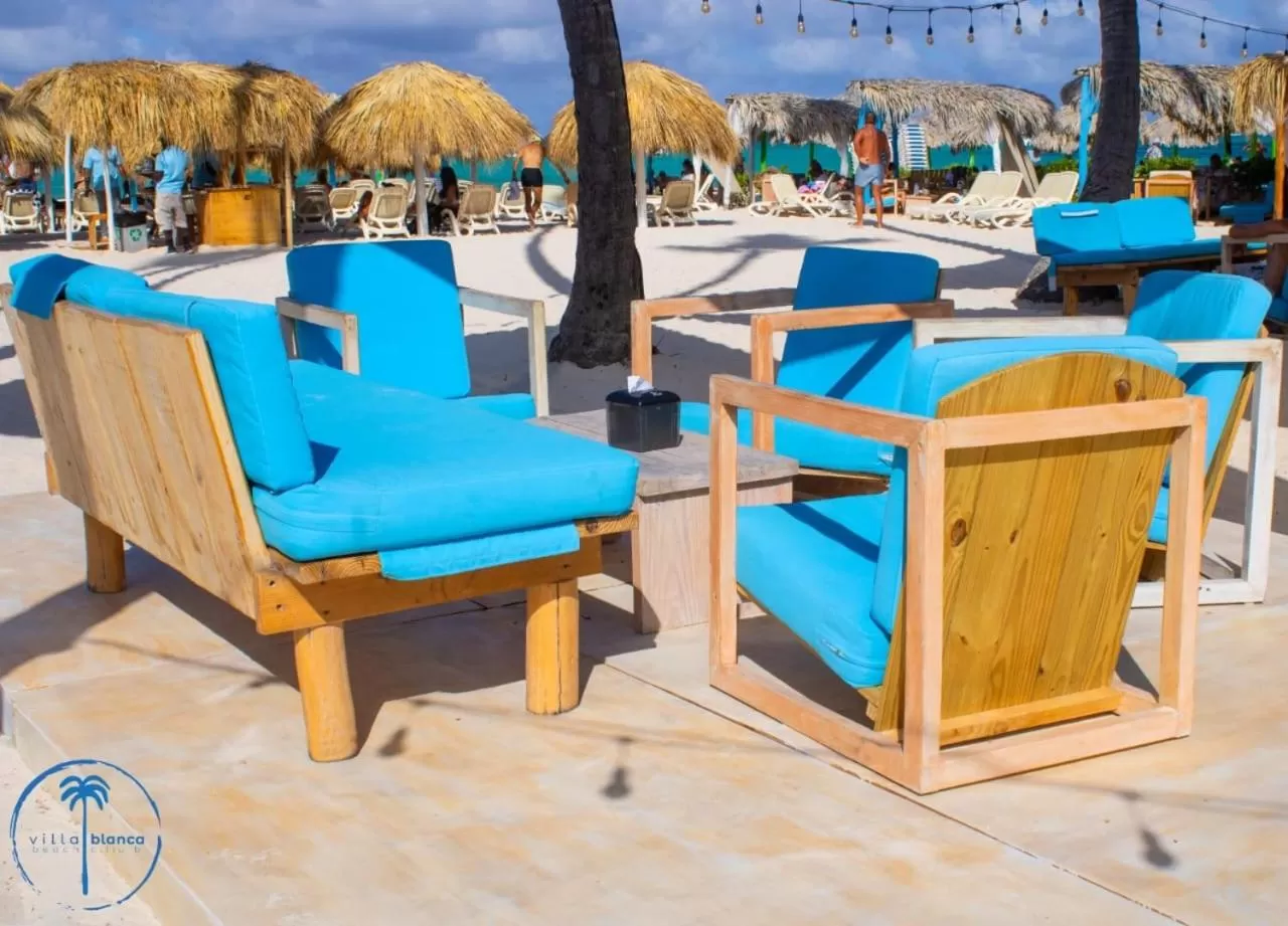 Villa Blanca Beach Club
