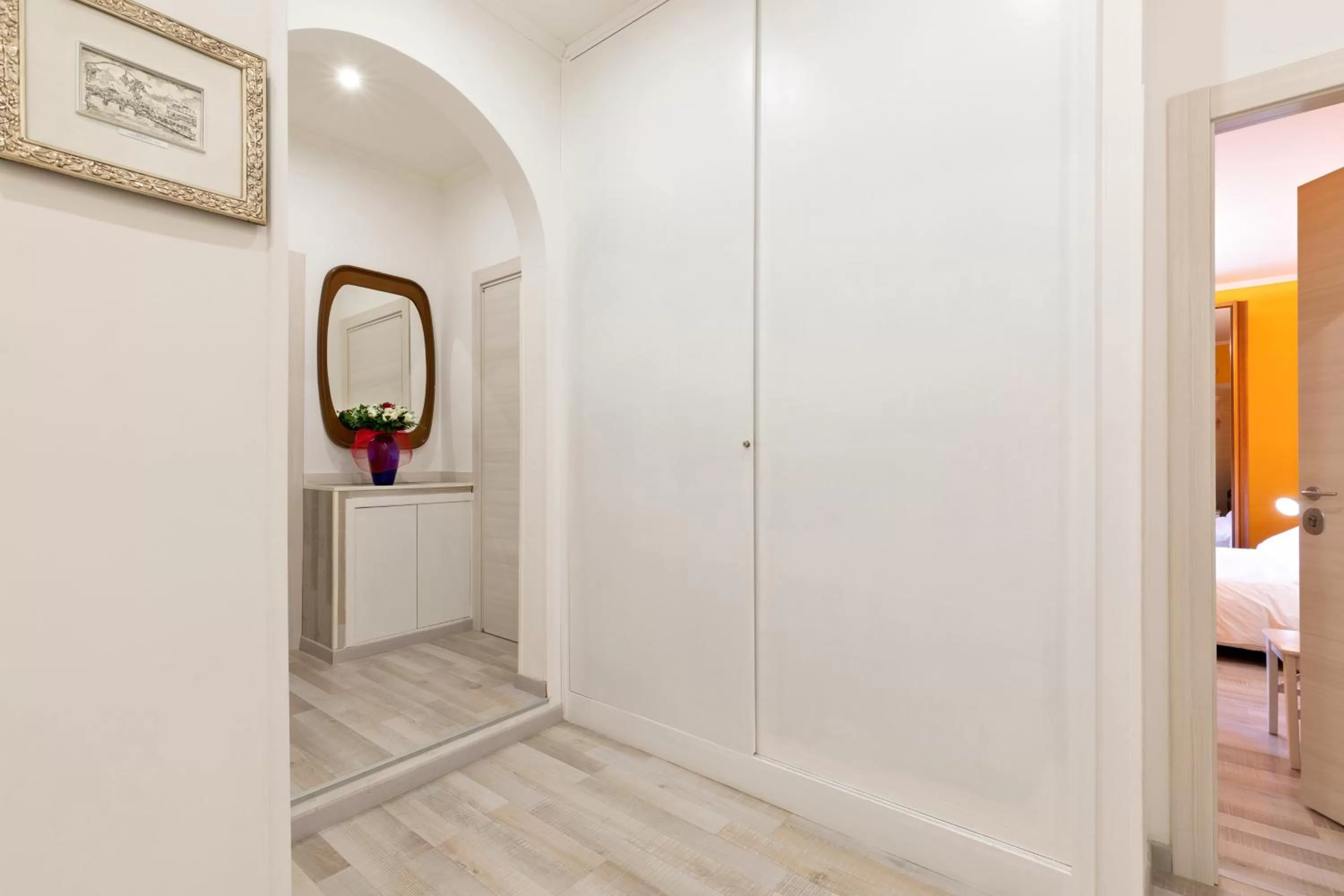 Lobby or reception in A Roman Tale B&B