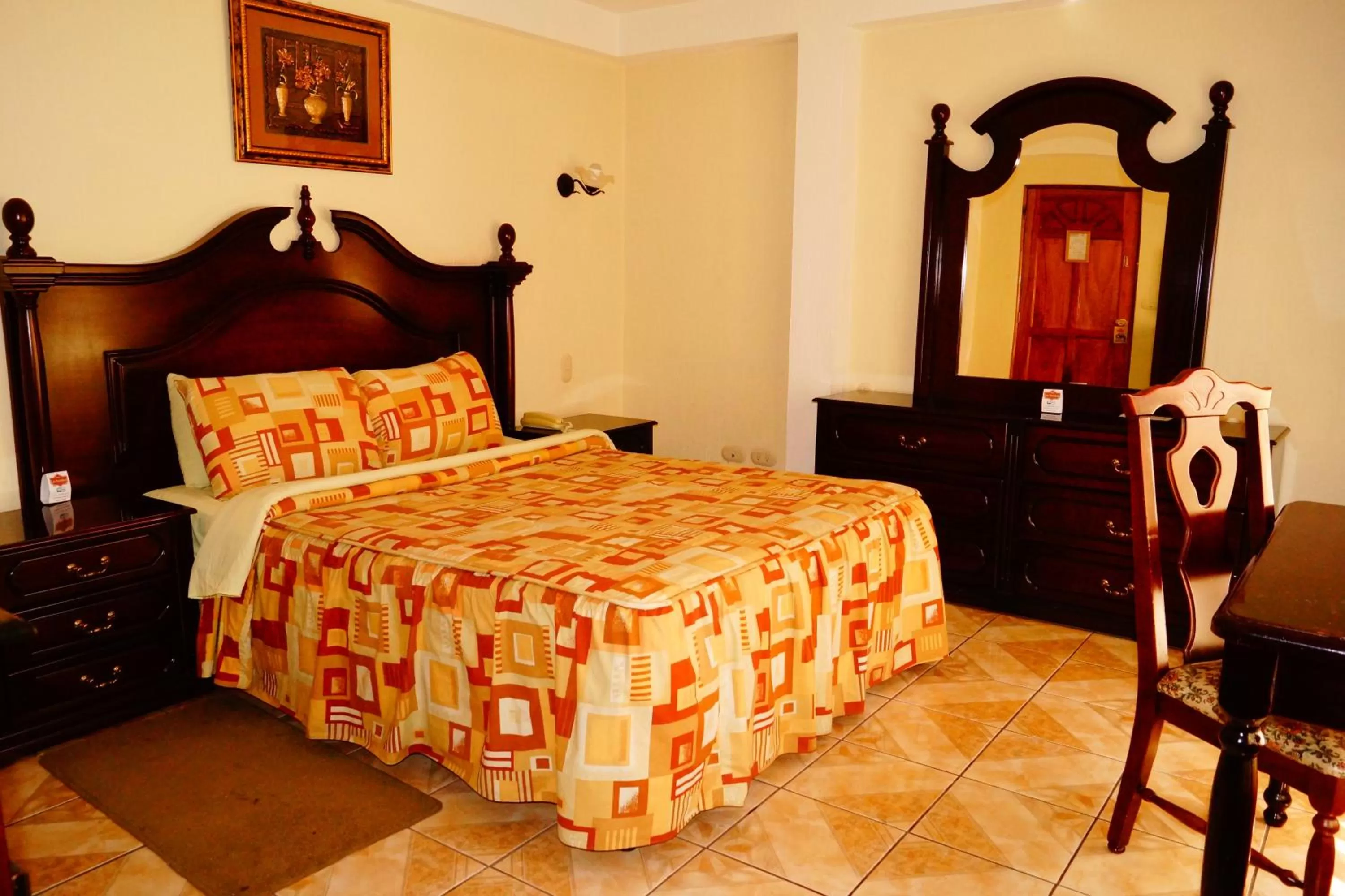 Bed in Hotel Las Americas