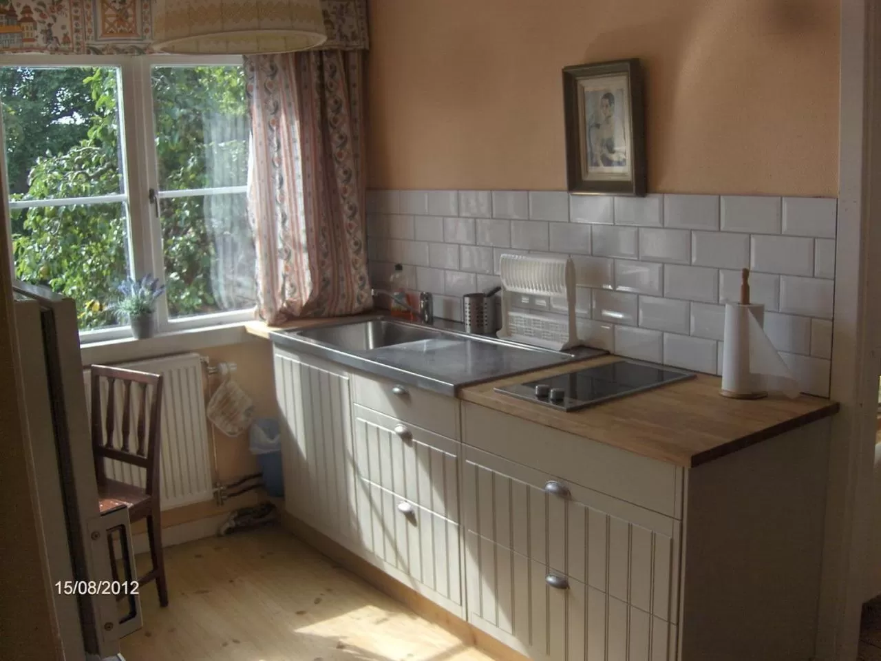 Kitchen or kitchenette in Mälby Säteri B&B