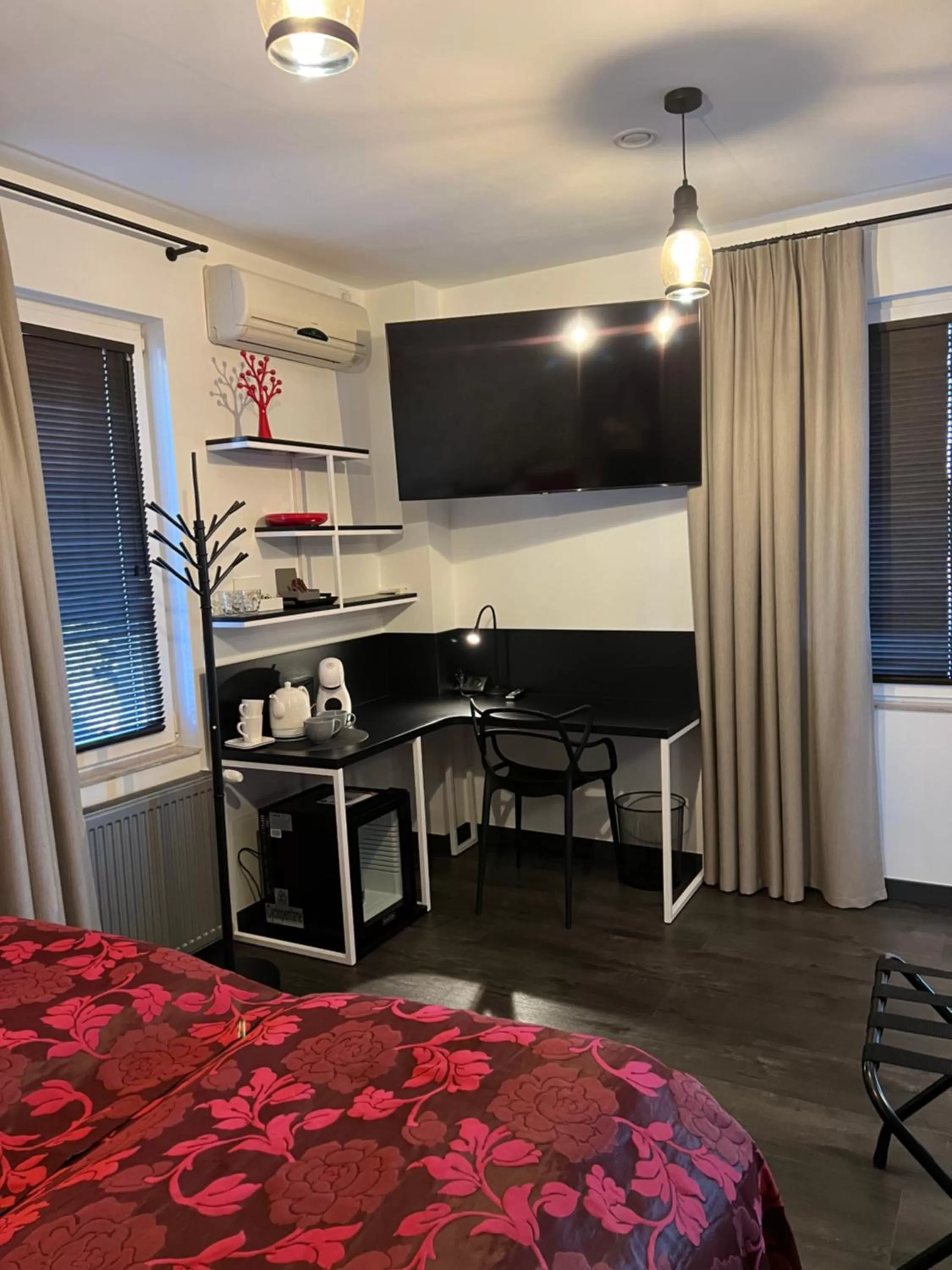 Bed in Global Home - Aparthotel - No Contact Check In