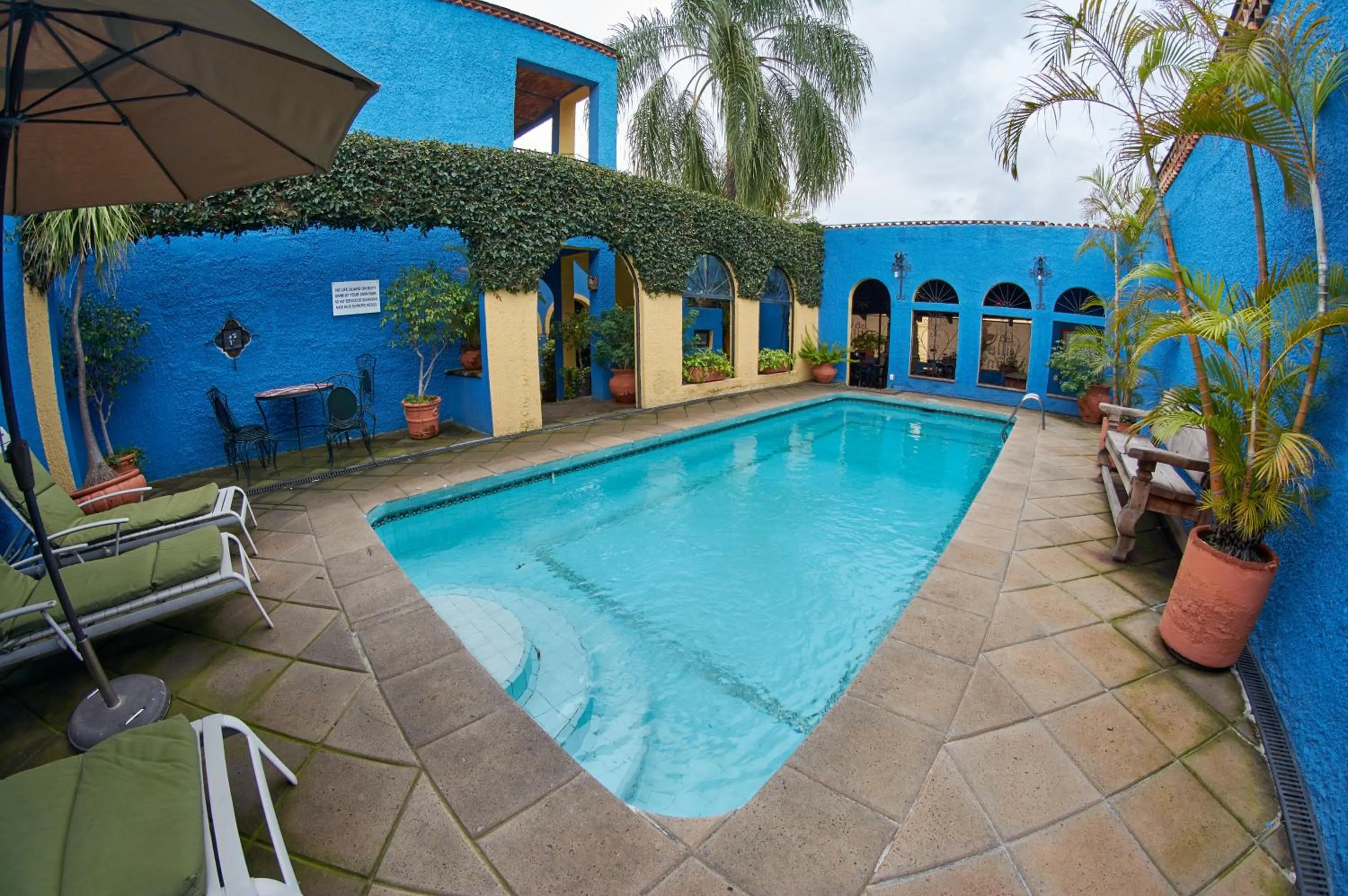 Swimming pool in La Villa del Ensueno Boutique Hotel