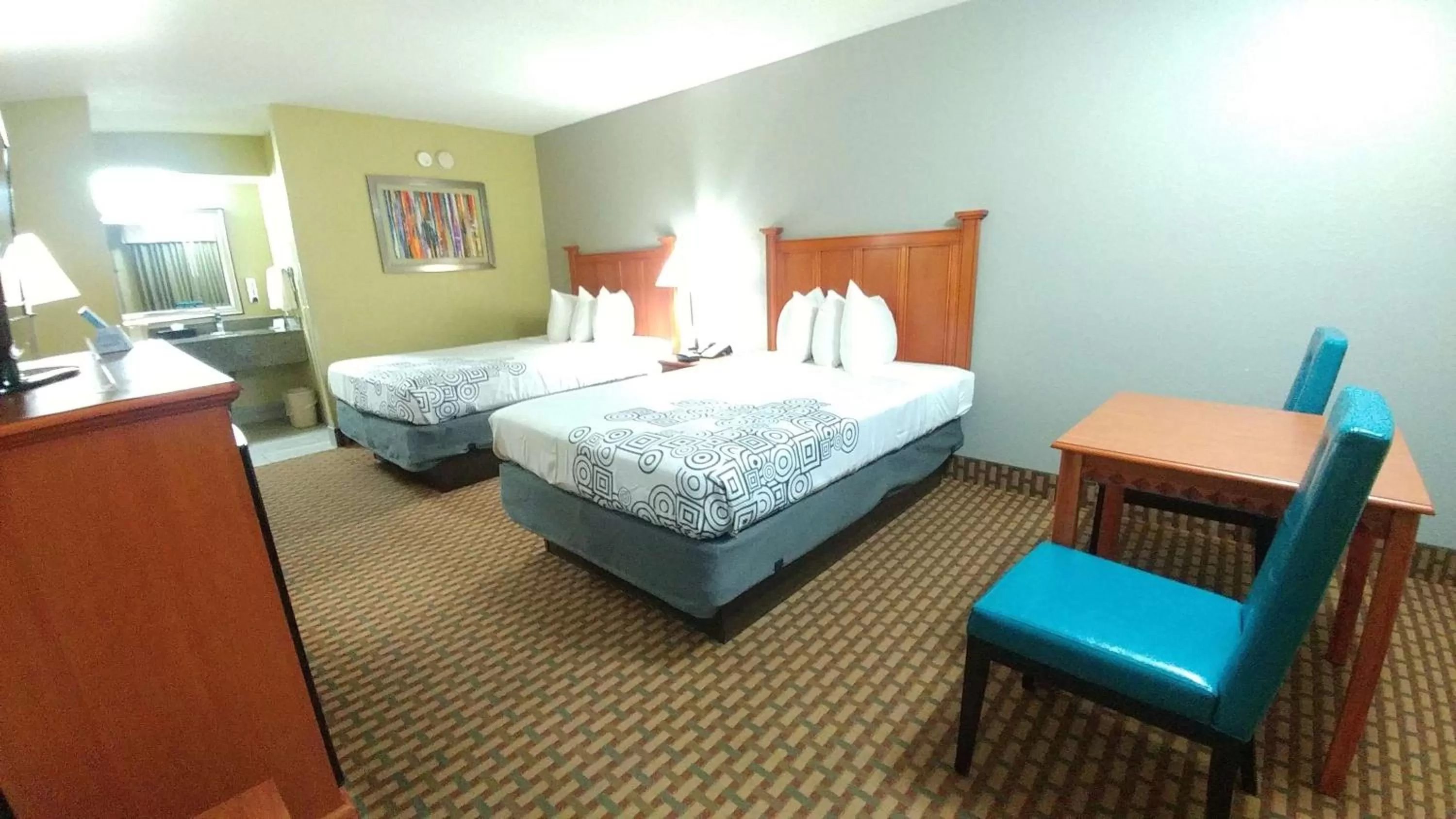 TV and multimedia, Bed in Best Western Jacksonville near Little Rock Air Force Base