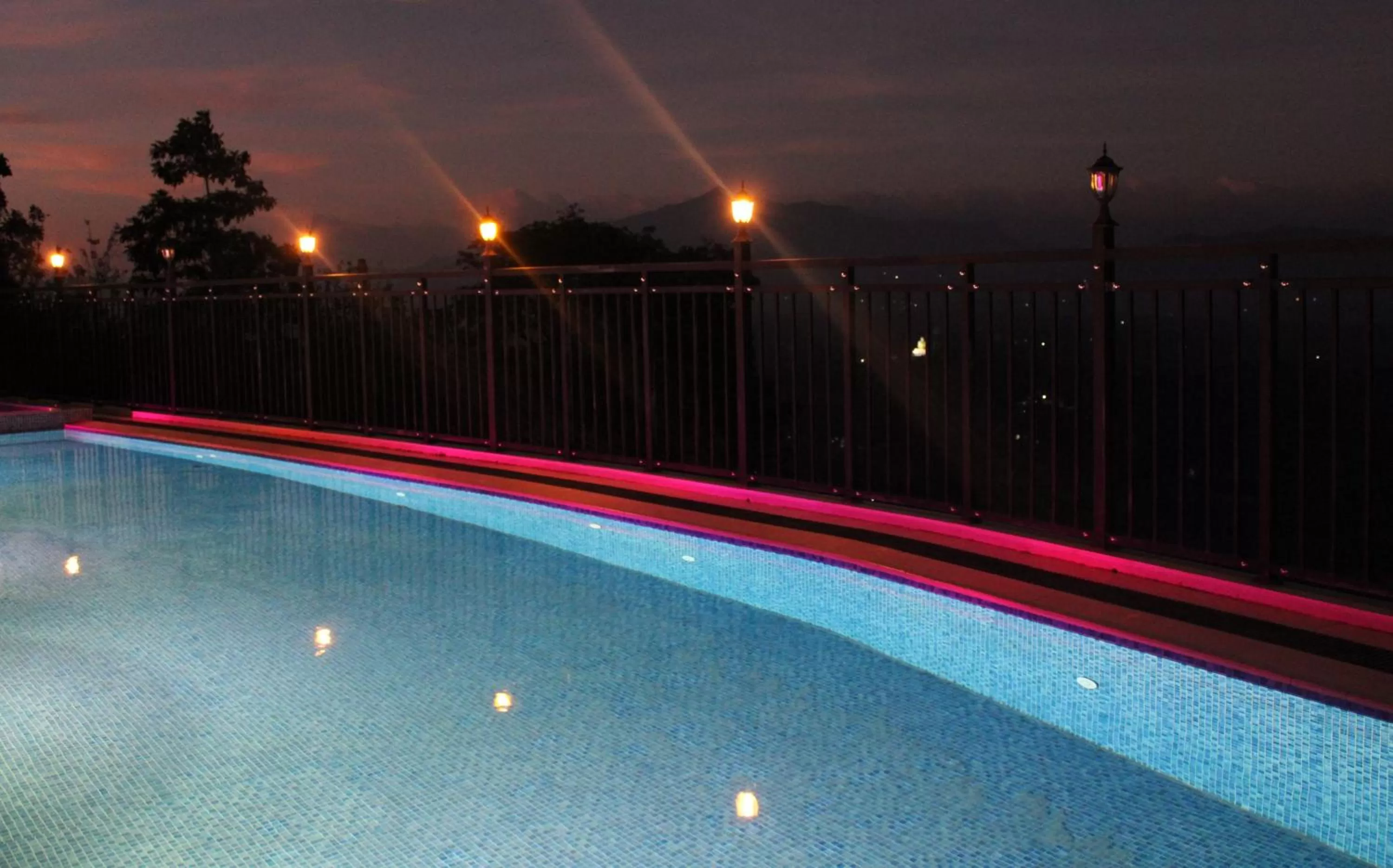 Swimming pool in Sky Gate kandy