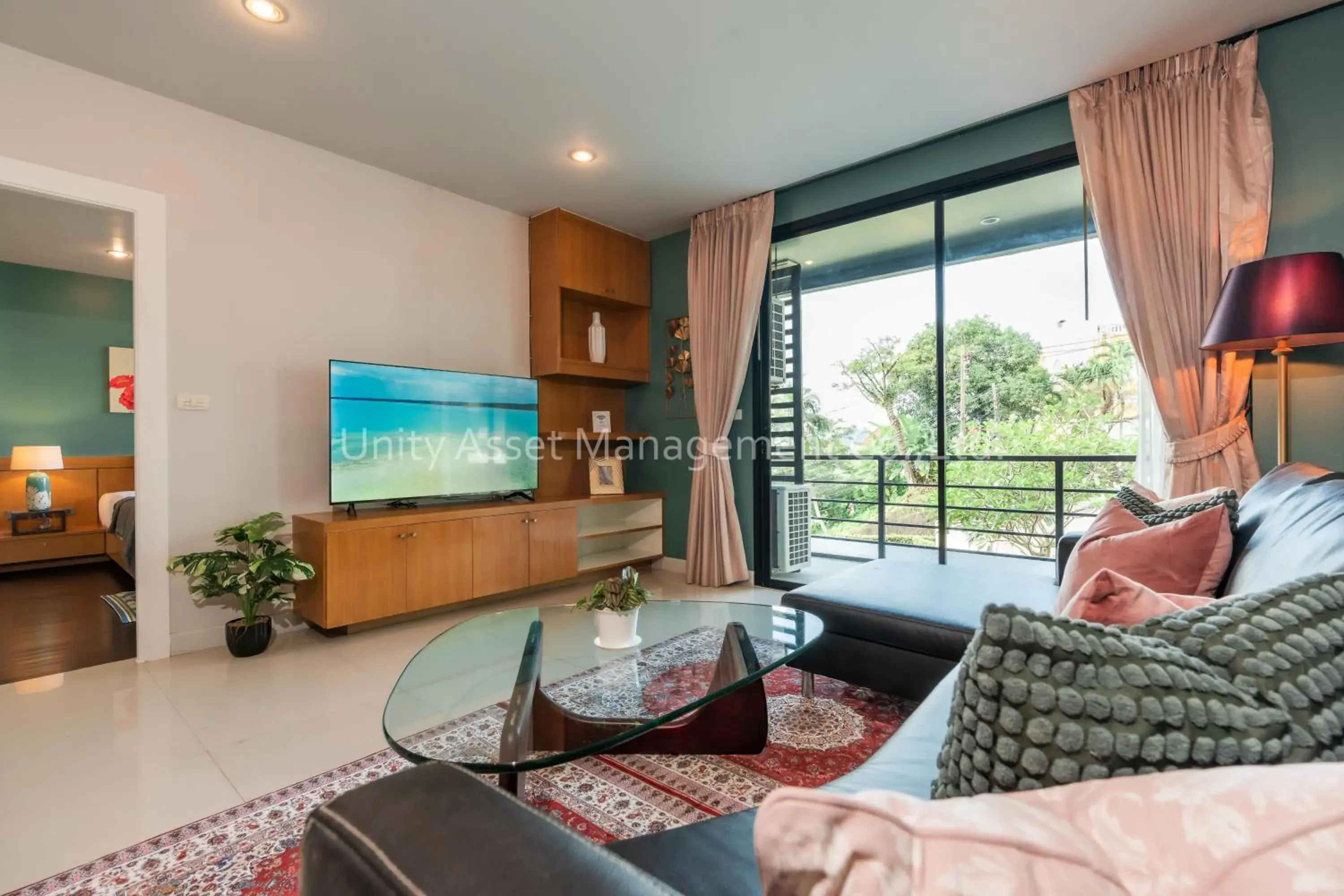 Supersized One Bedroom Apartment (2 Person) in The Unity and The Bliss Patong Residence Supersized One Bedroom Apartment (2 Person) in The Unity and The Bliss Patong Residence