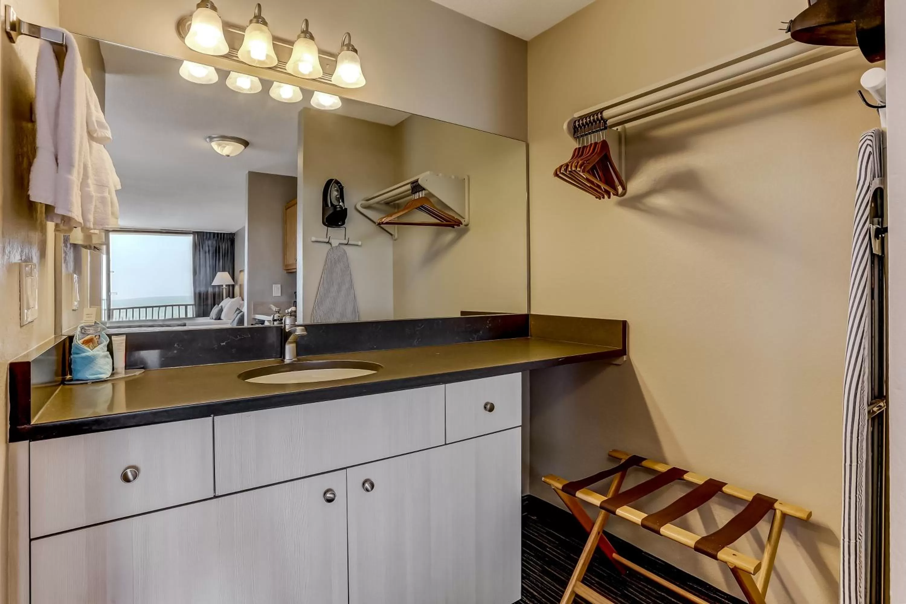 Bathroom in Beachside Motel - Amelia Island