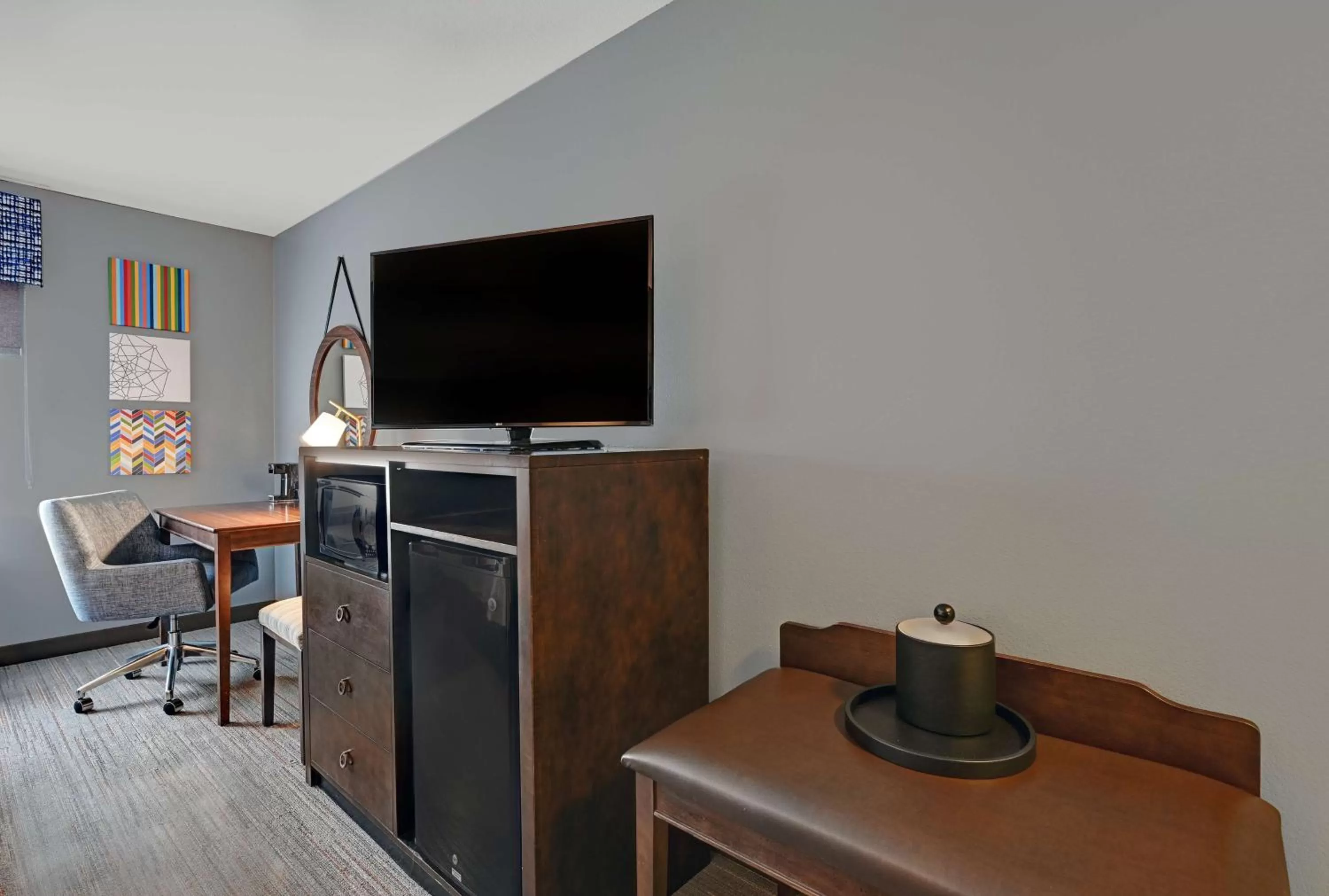 Bedroom in Hampton Inn Farmington