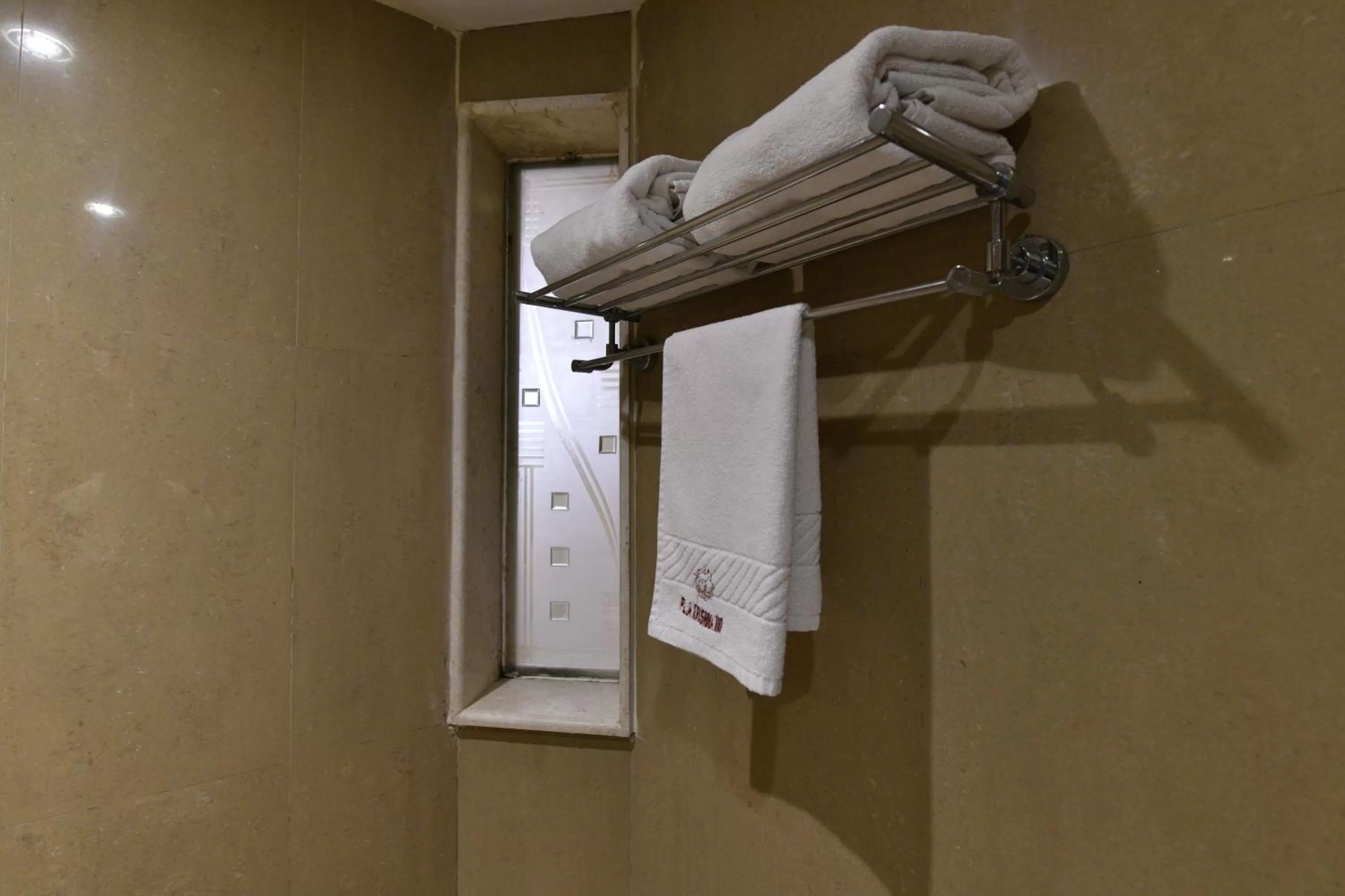 Bathroom in PLA Krishna Inn