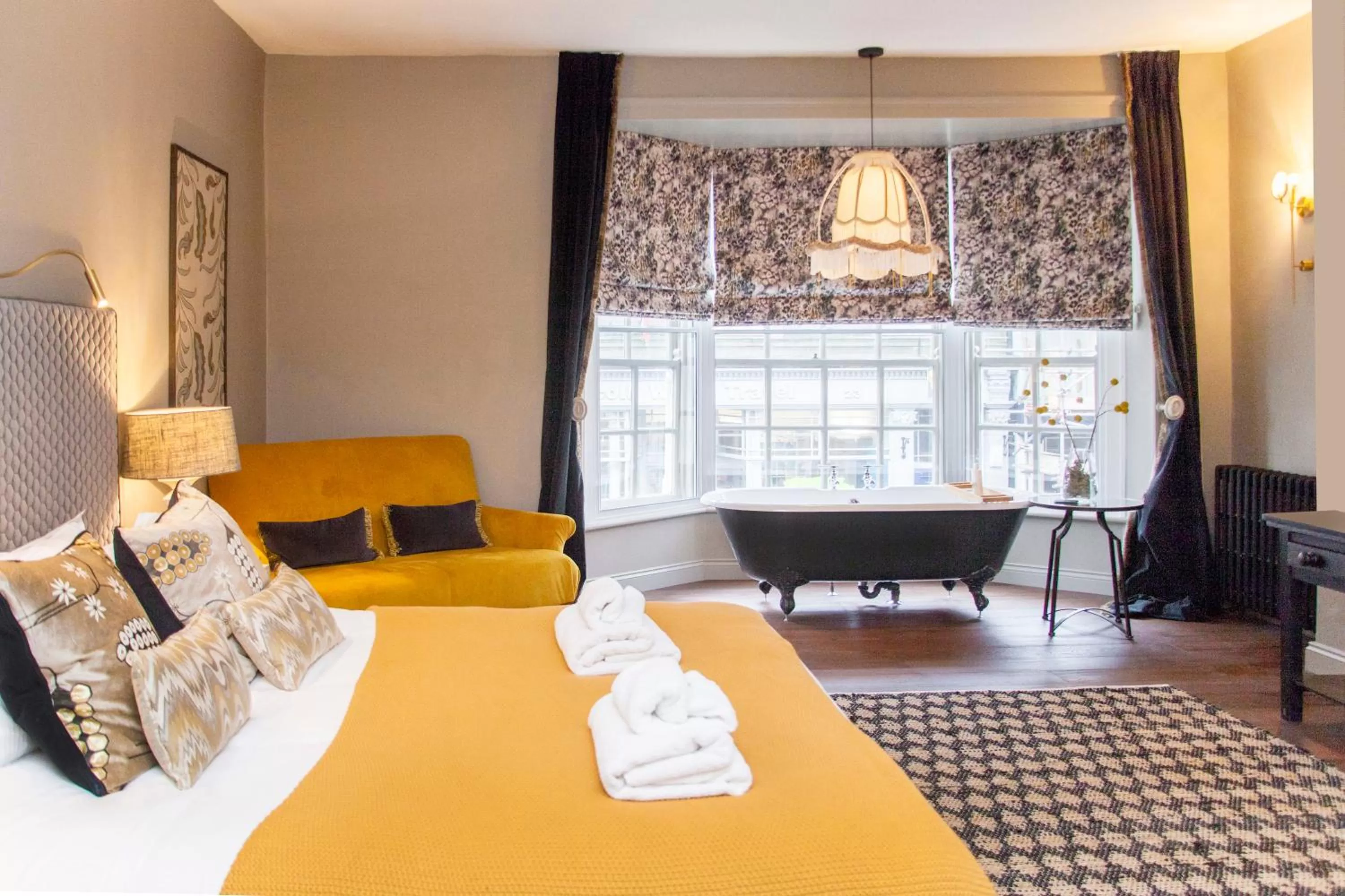 Bedroom in The King's Arms