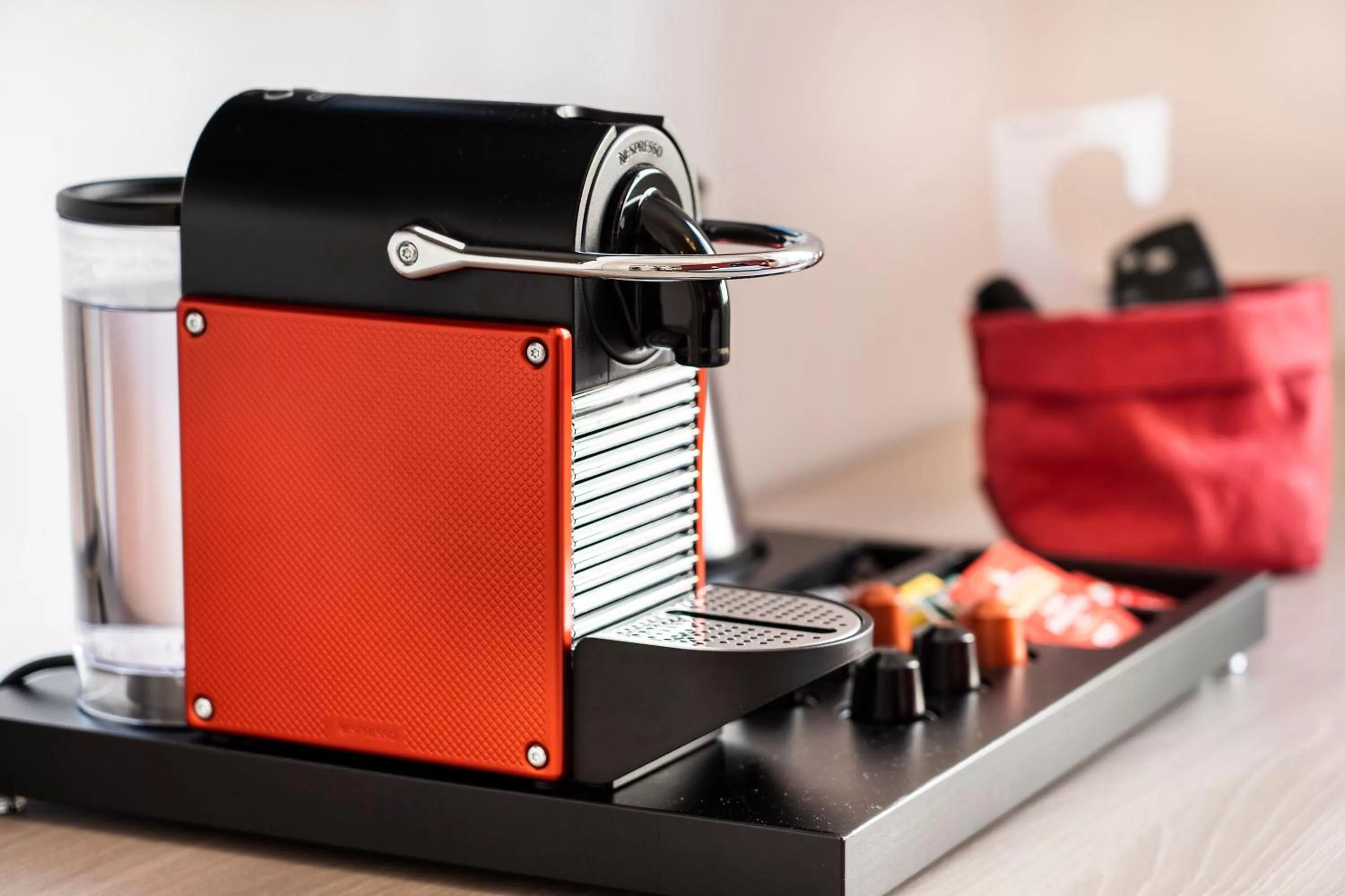 Coffee/tea facilities in IstayinToledo Luxury Guest House