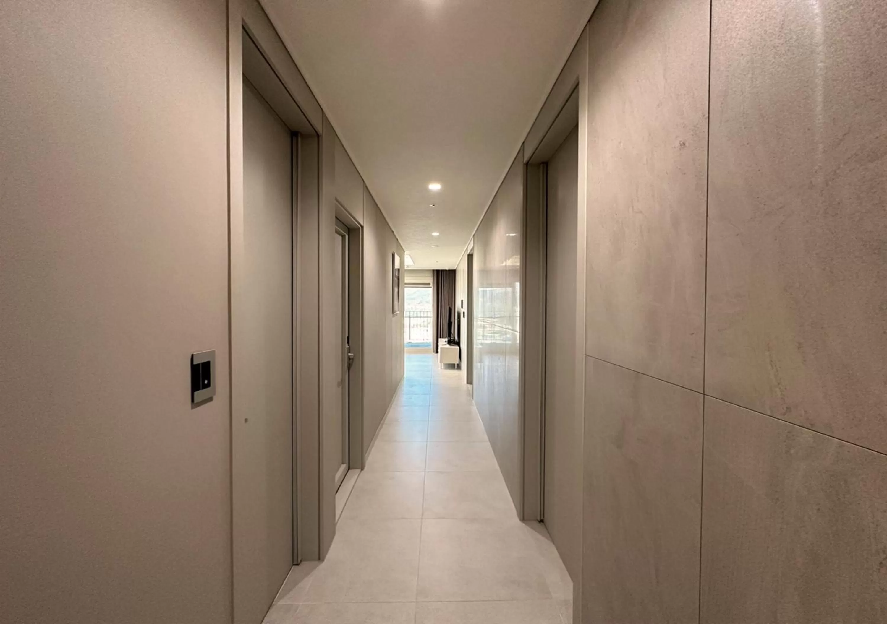 Living room in Y COLLECTION by UH FLAT OSIRIA