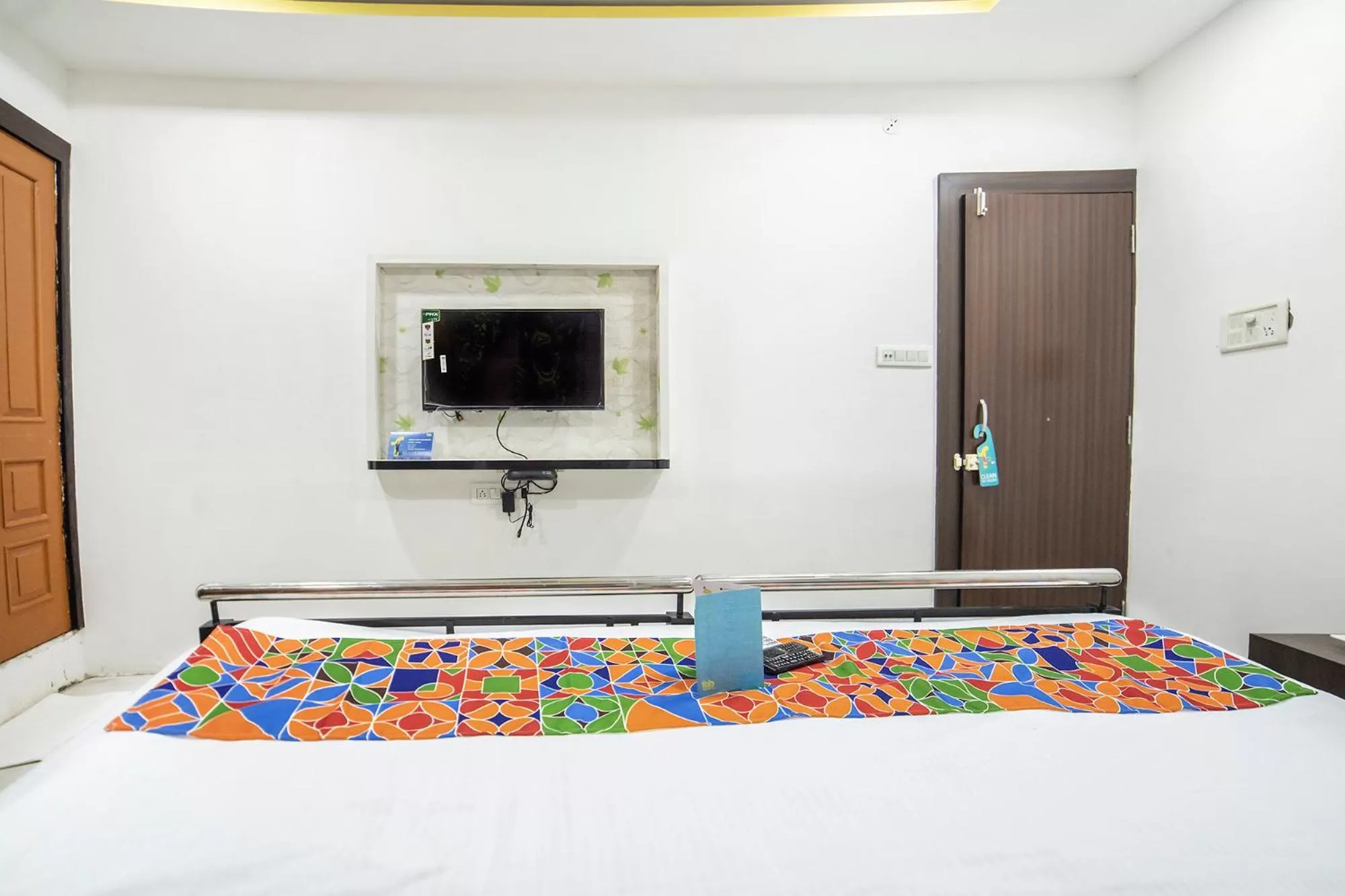 Bedroom, Bed in FabHotel ABC View