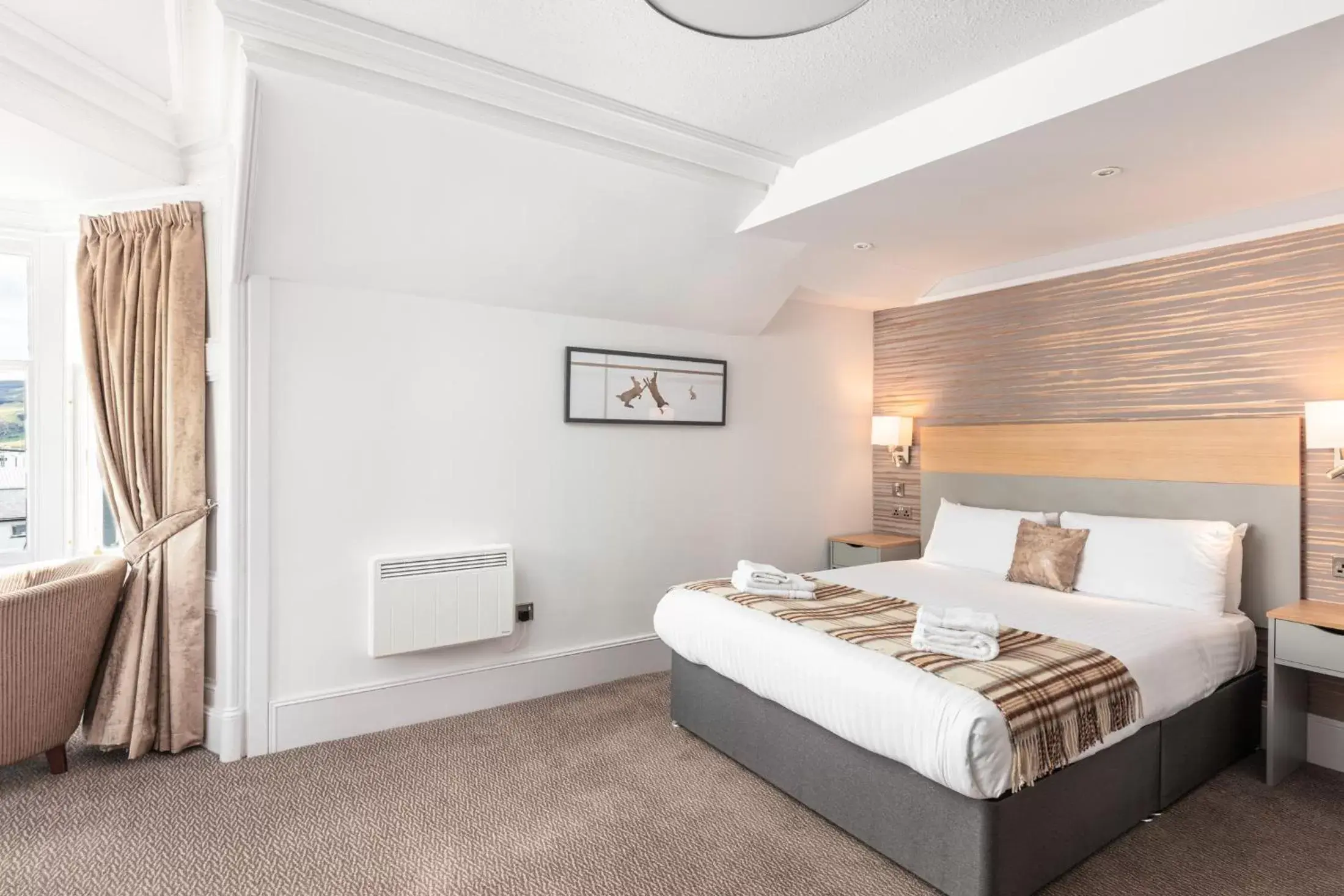 Deluxe Double Room with Sea View in Caledonian Hotel 'A Bespoke Hotel’ Deluxe Double Room with Sea View in Caledonian Hotel 'A Bespoke Hotel’