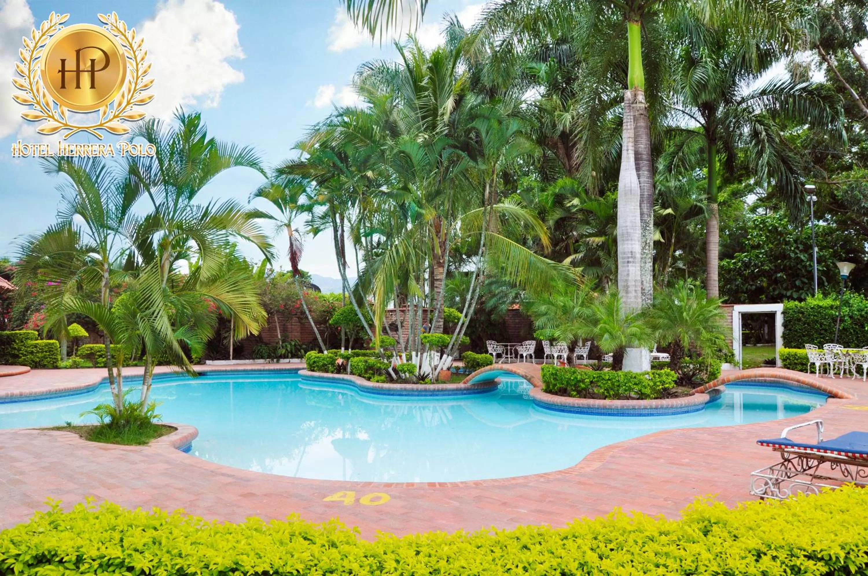 Garden, Swimming Pool in Hotel Herrera Polo
