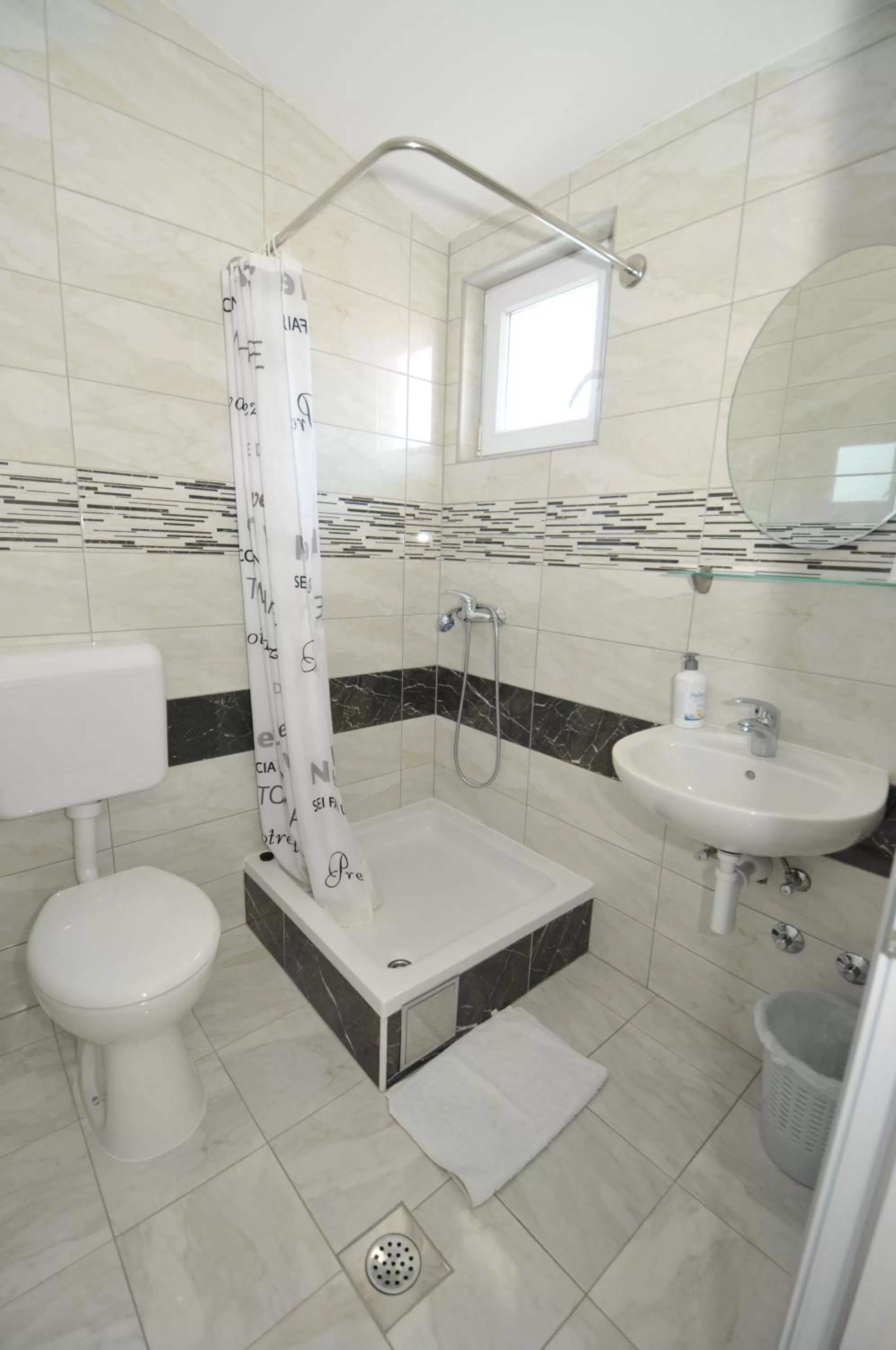 Bathroom in Pansion Maglica