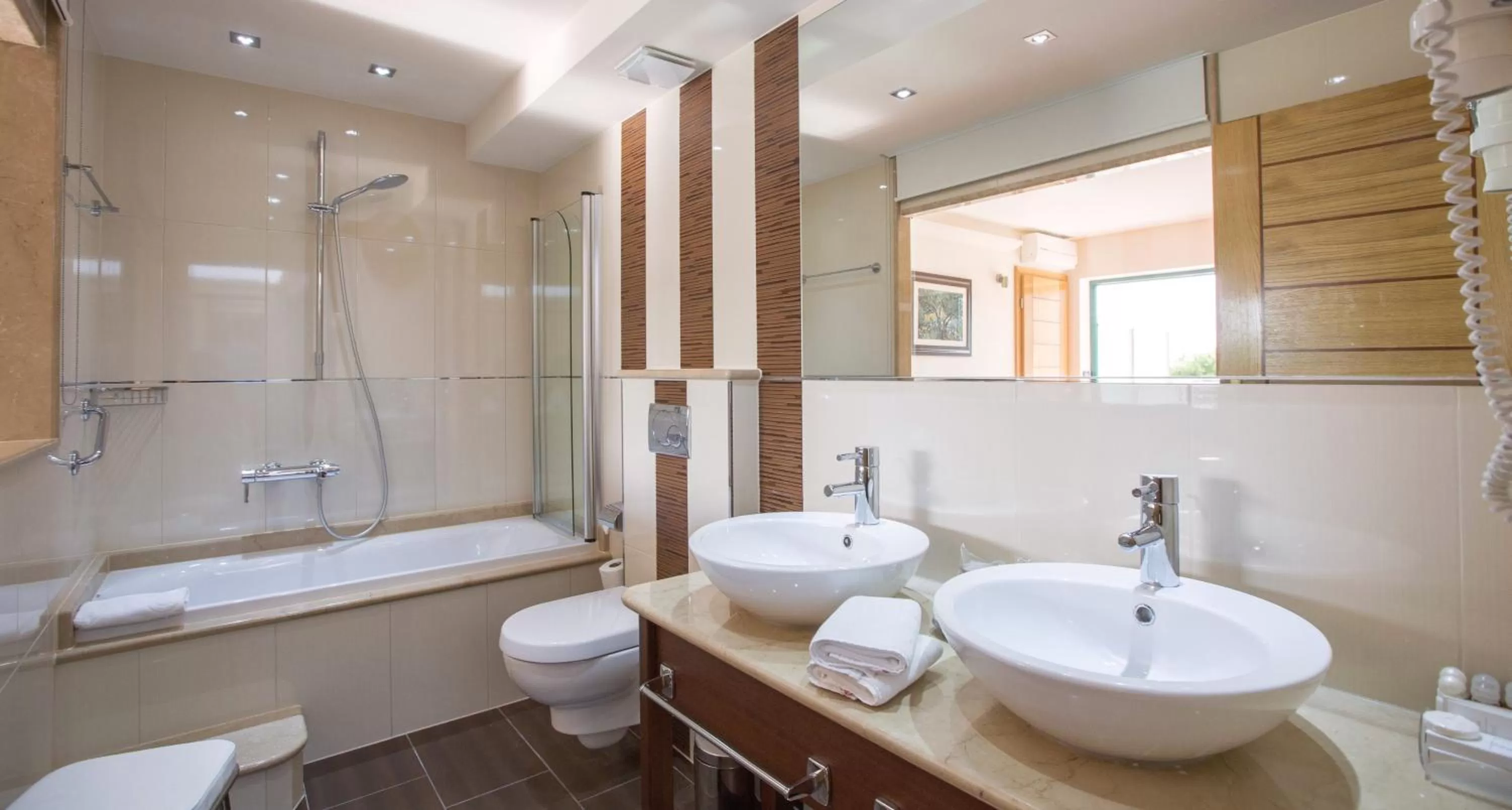 Bathroom in Hotel More