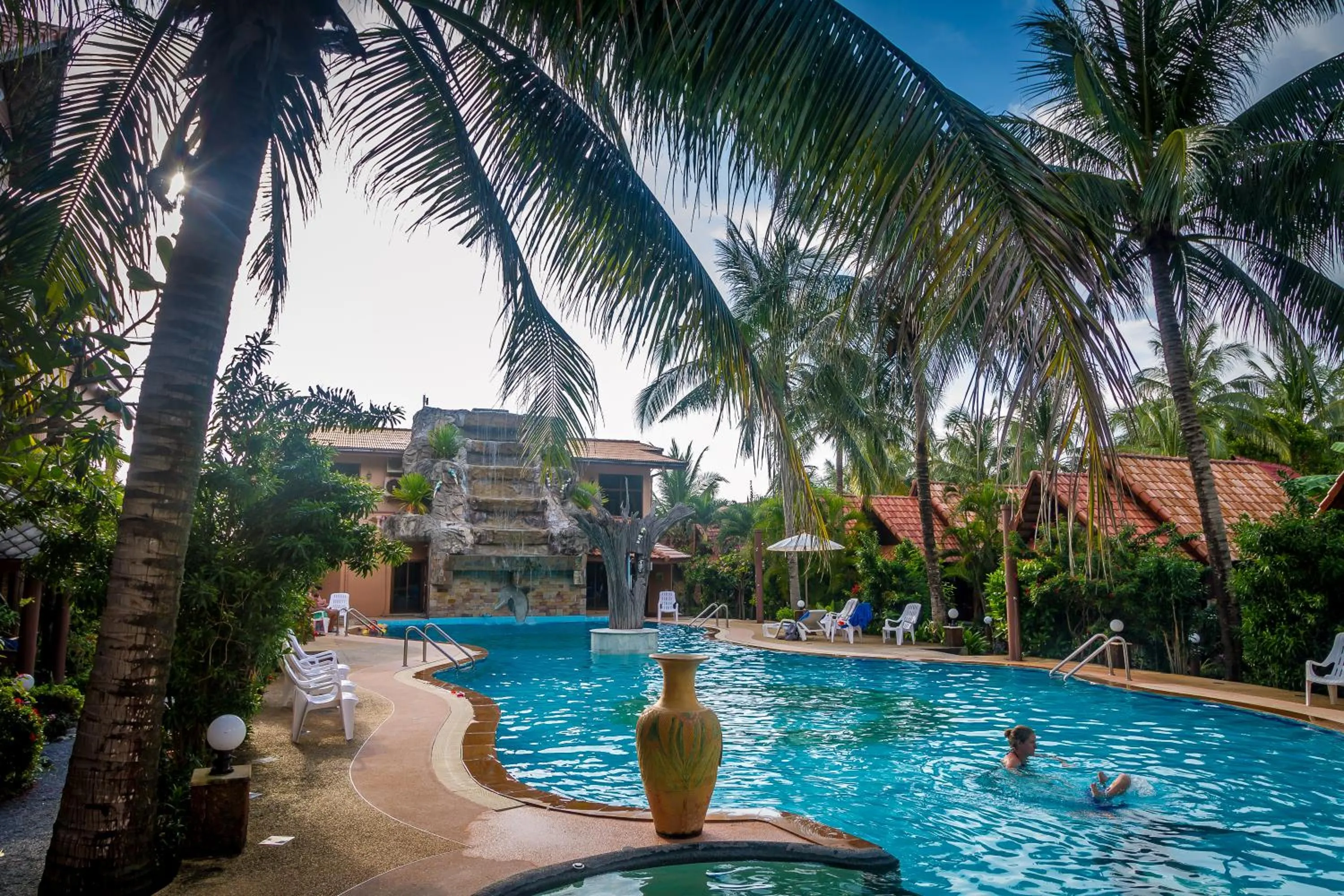 Swimming pool in Laguna Beach Club Resort
