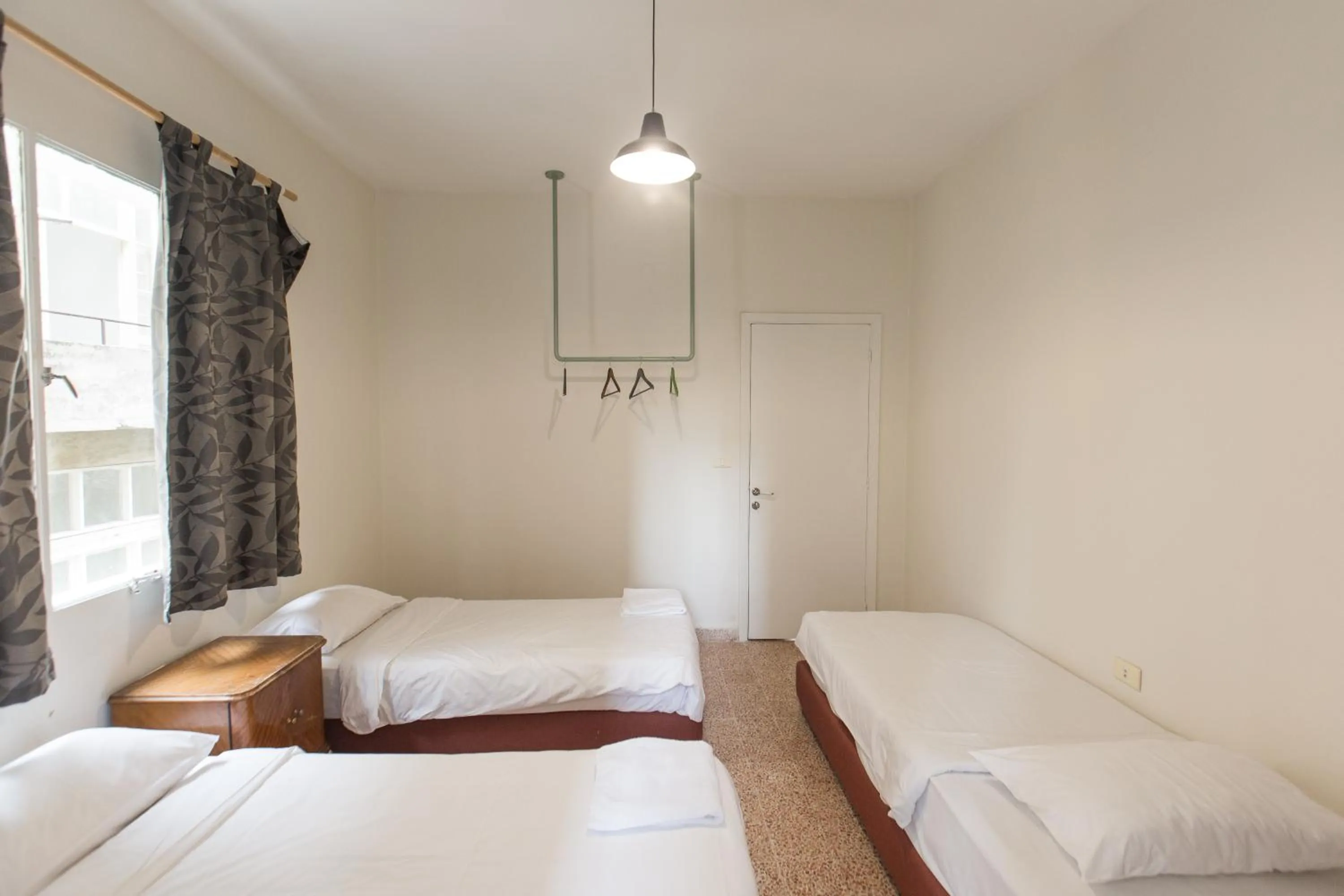 Photo of the whole room, Bed in The Grand Meshmosh Hotel