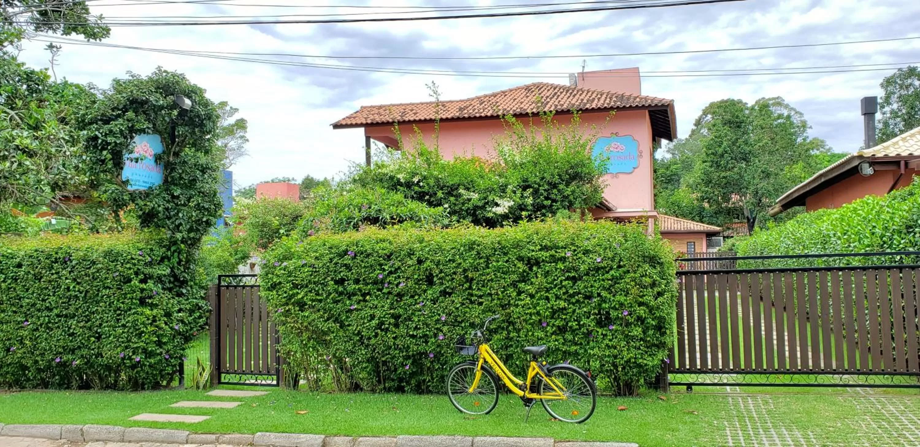 Facade/entrance in Pousada Vila Rosada