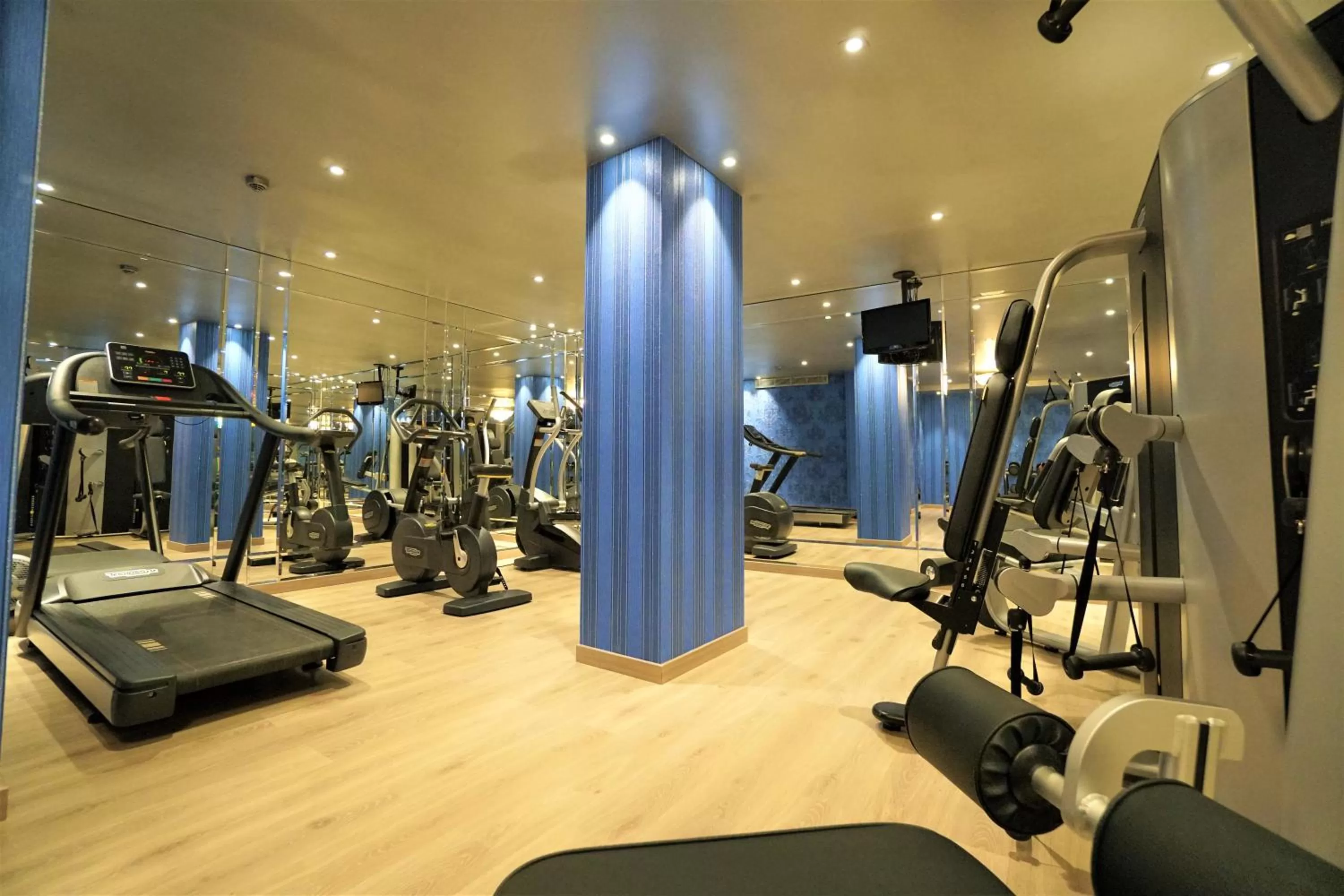 Fitness centre/facilities in Hotel & SPA Bringué