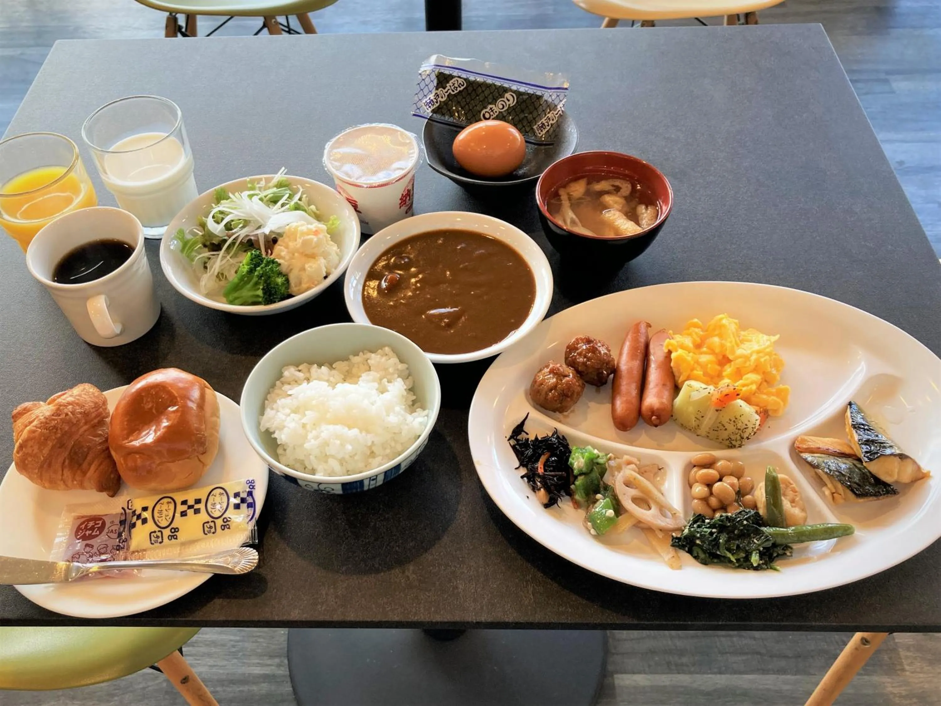 Buffet breakfast in Green Rich Hotel Kyoto Station South (Artificial hot spring Futamata Yunohana)