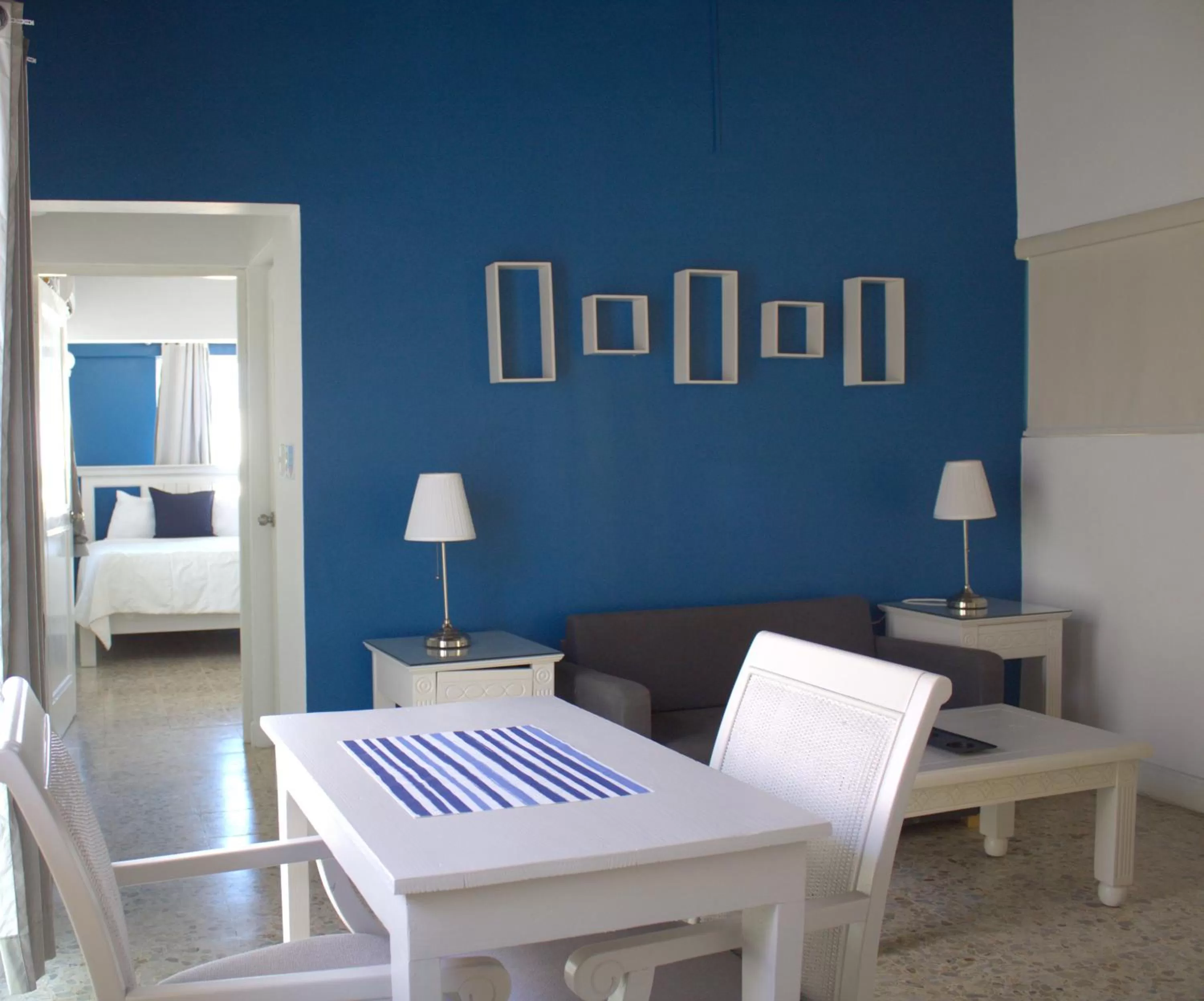 Living room, Bed in Green Coast Beach Hotel