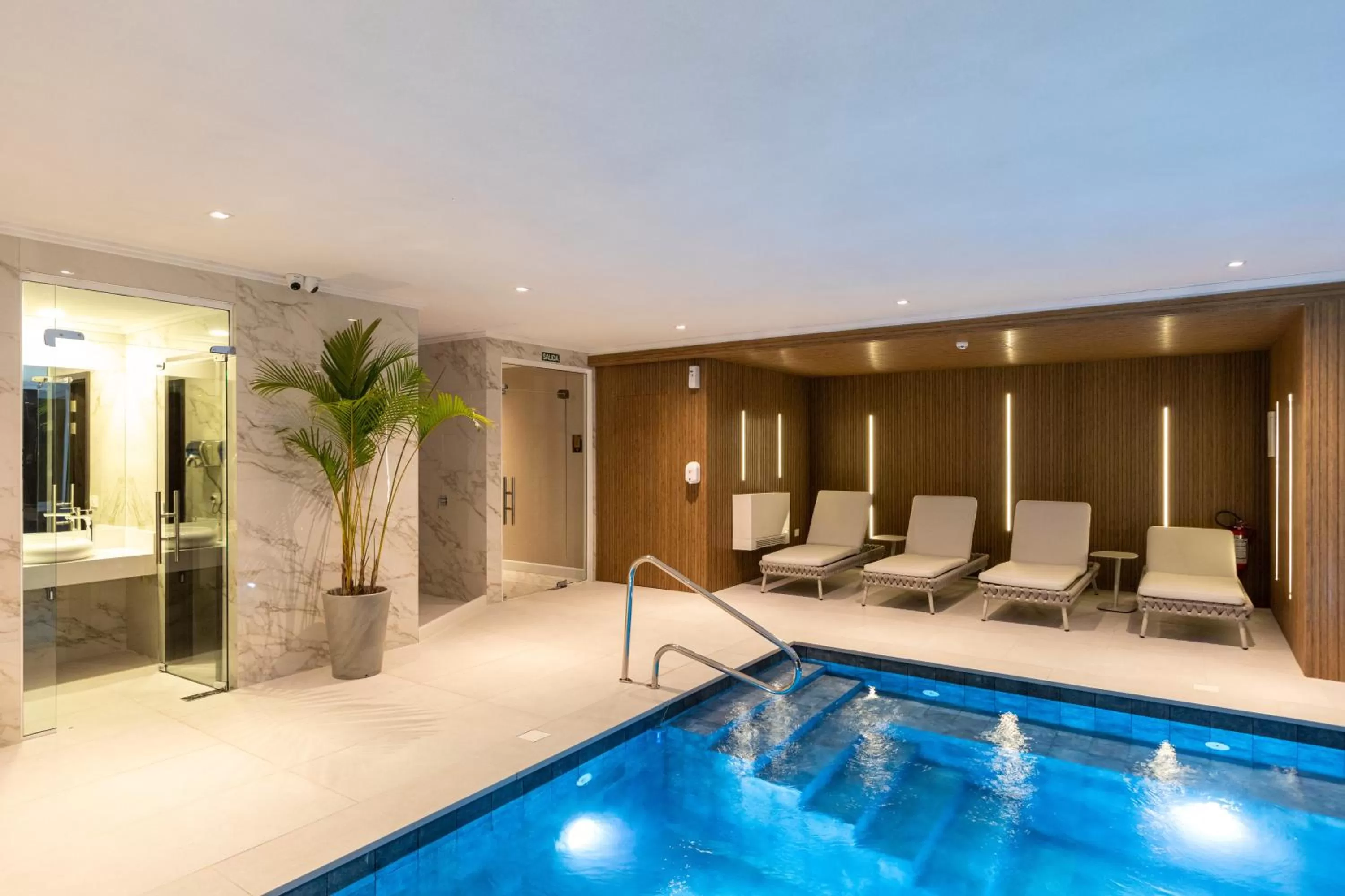 Hotel Solerios Mansa