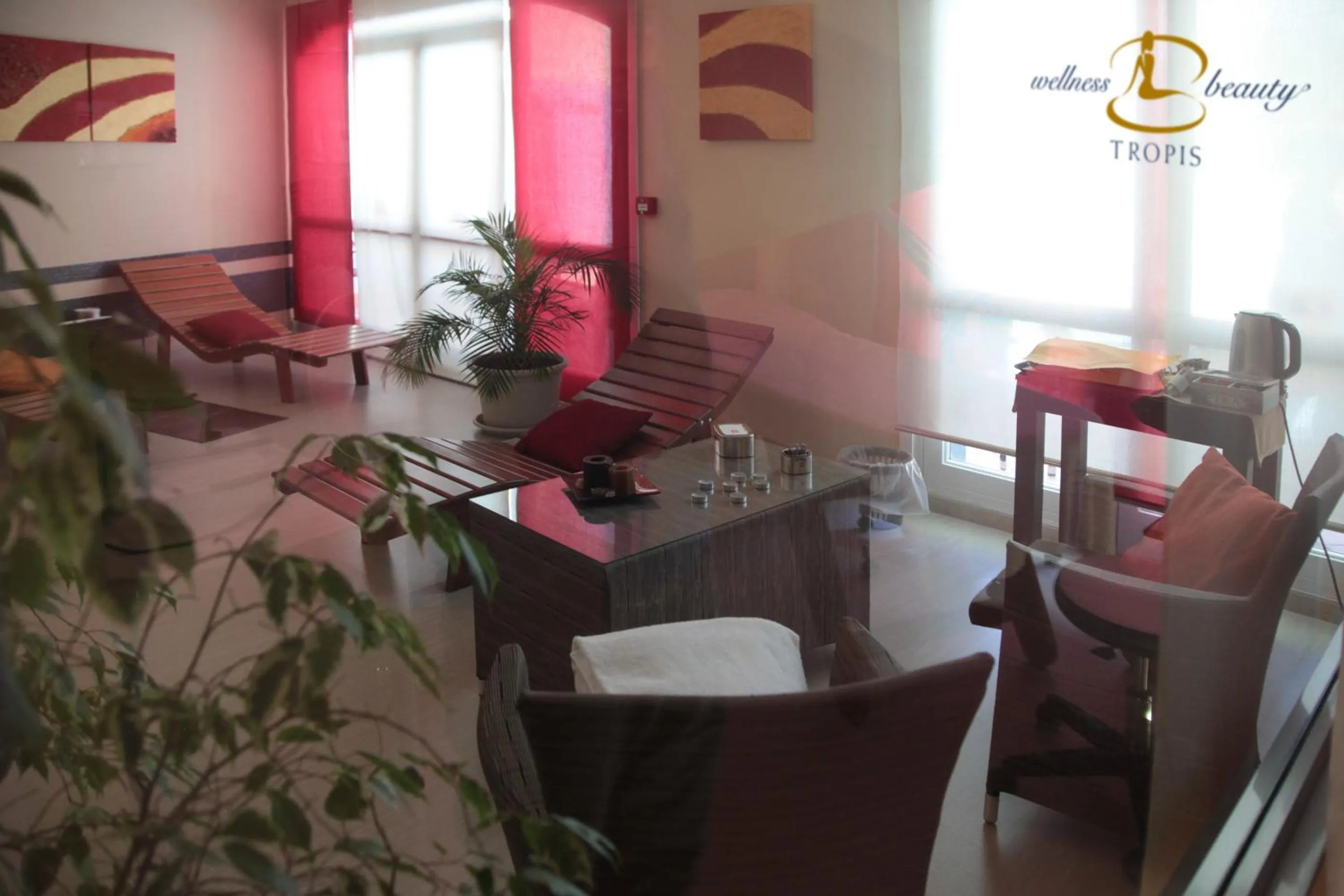 Spa and wellness centre/facilities in Tropis Hotel