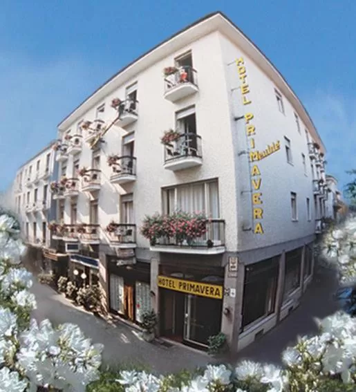 Property building in Primavera