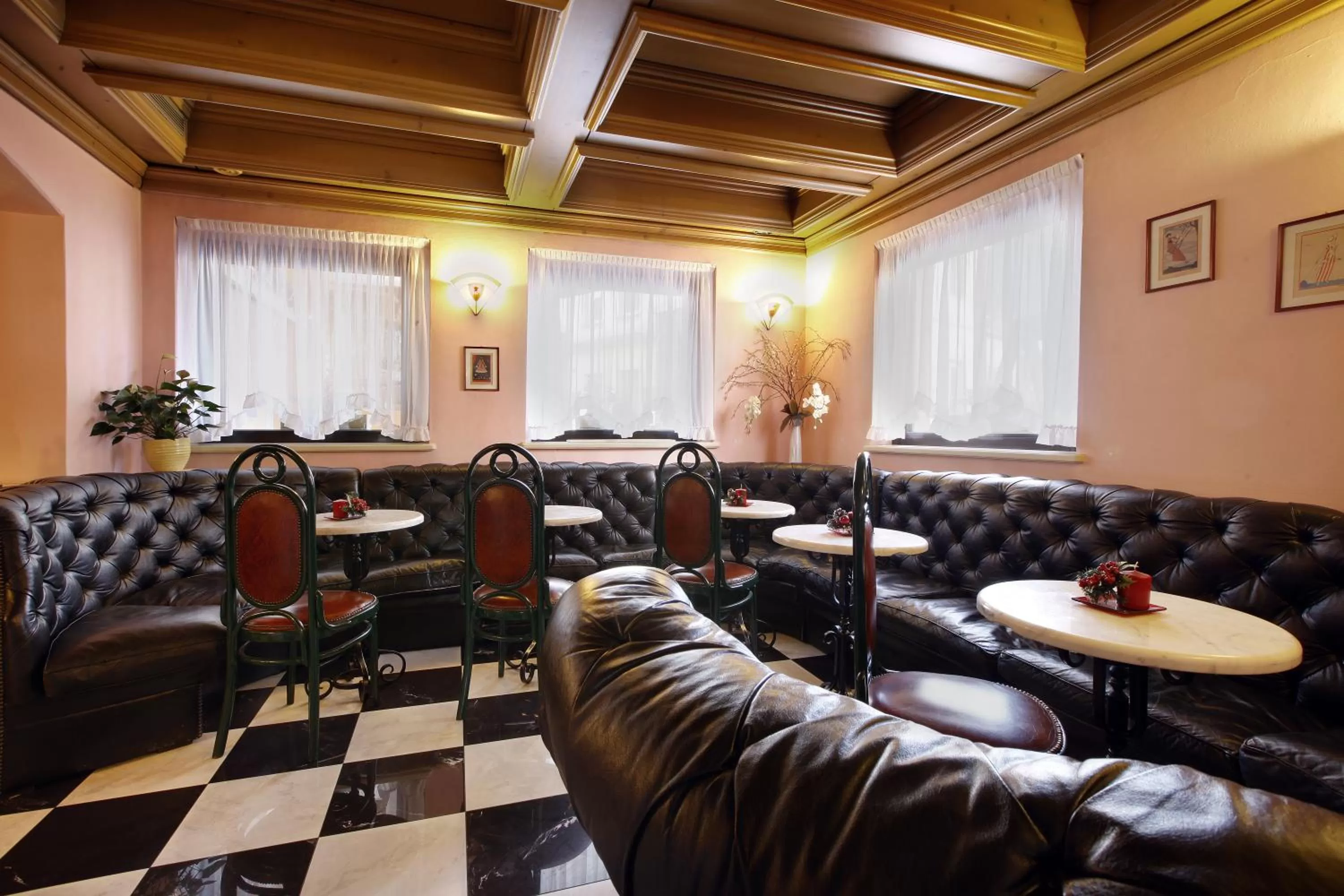 Lounge or bar in Hotel Touring