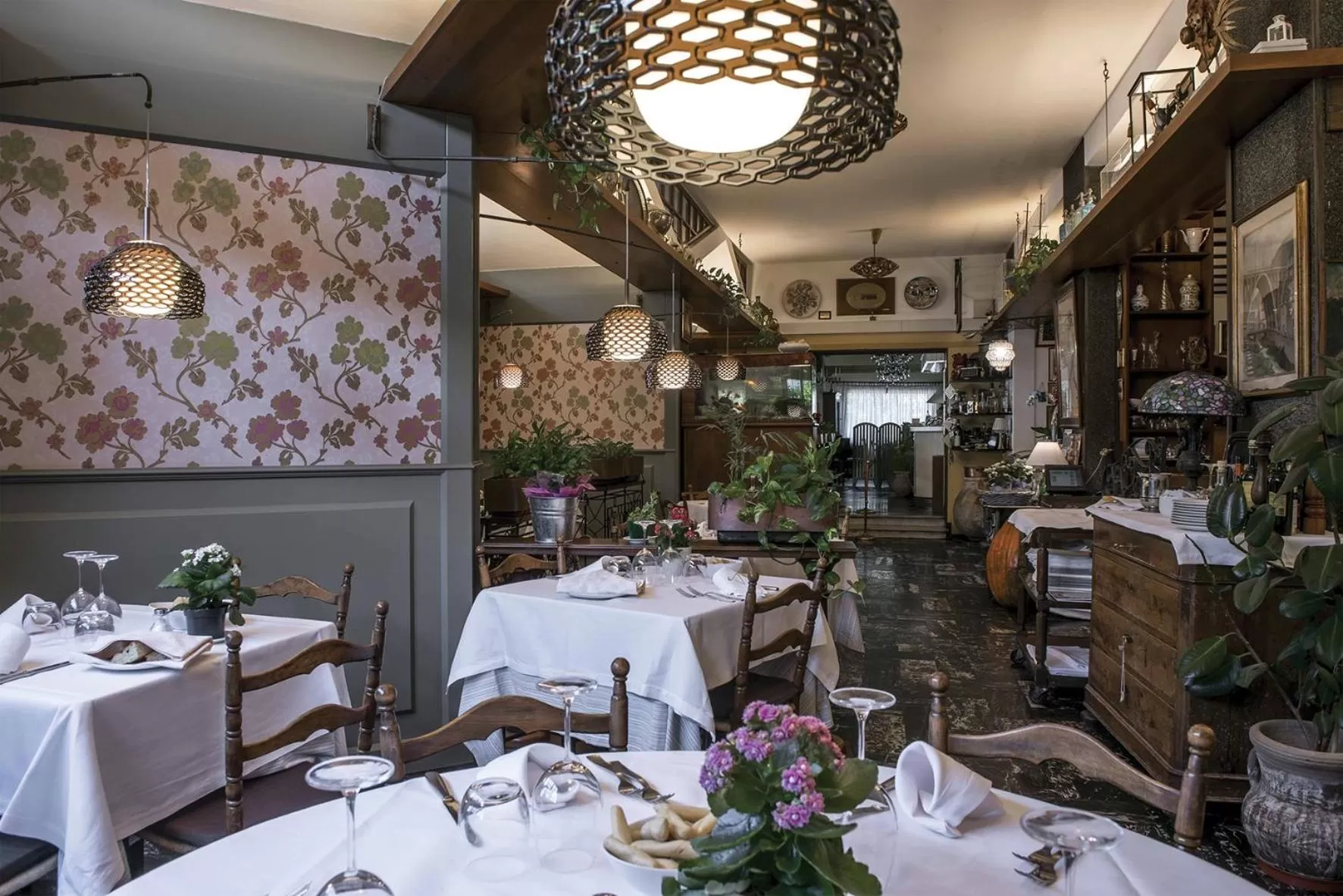 Dinner in Da ö Vittorio SRL