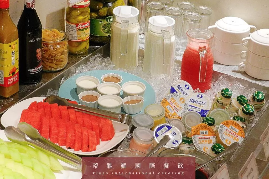 Continental breakfast in Darlon Hotel