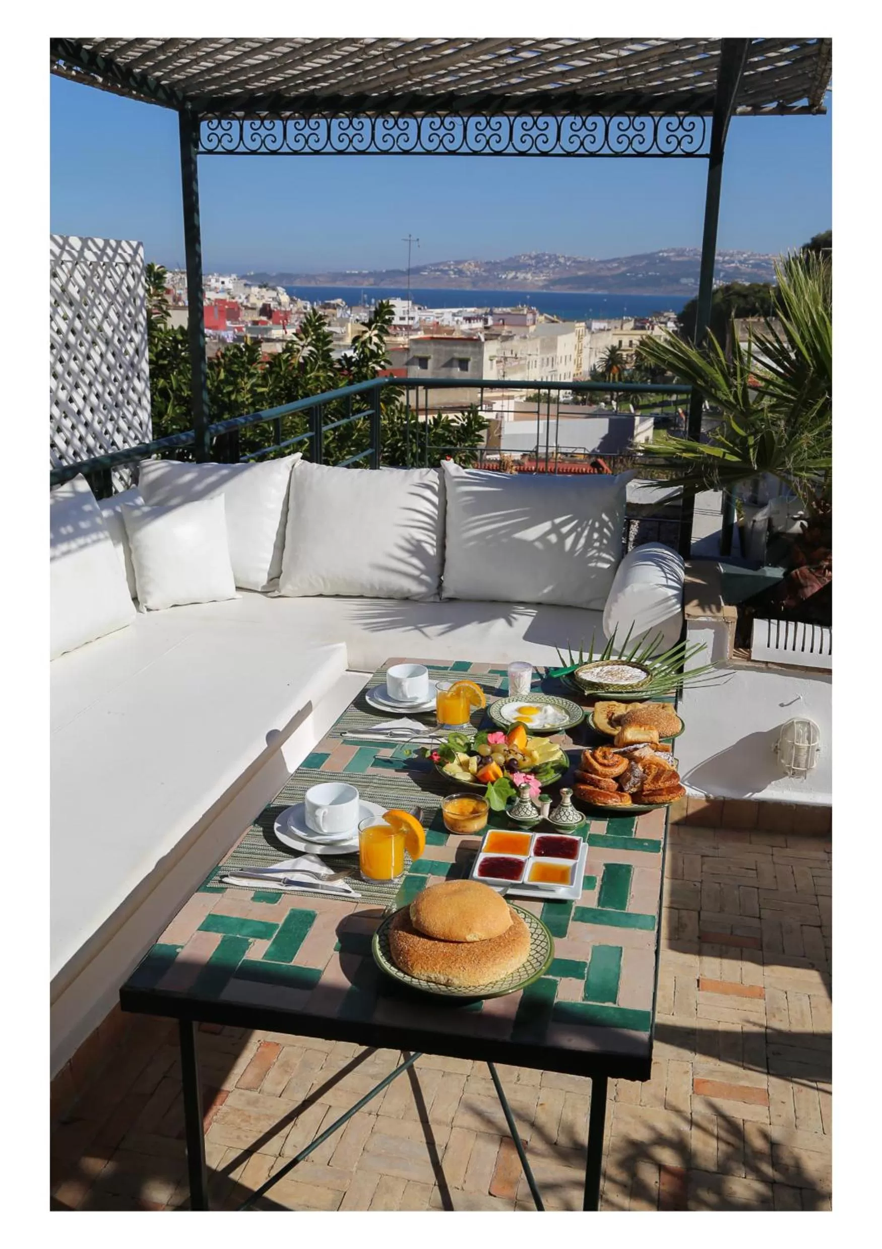 Day in La Maison de Tanger