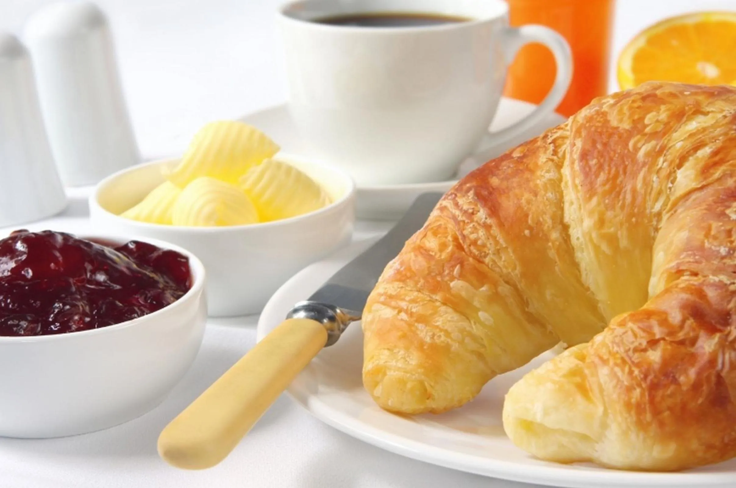 Food and drinks in Hotel de Paris Montmartre