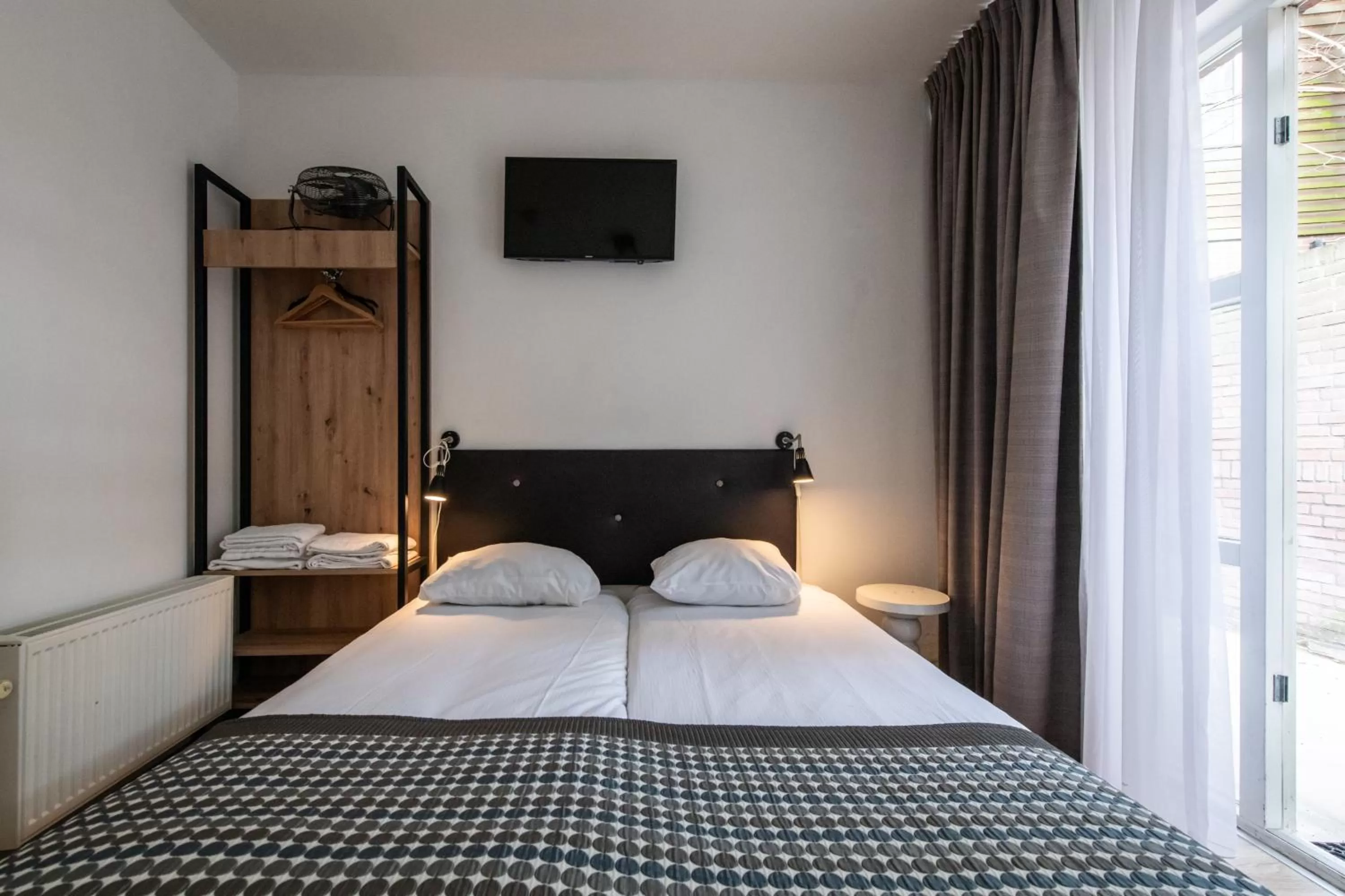 Standard Twin Room in Acostar Hotel