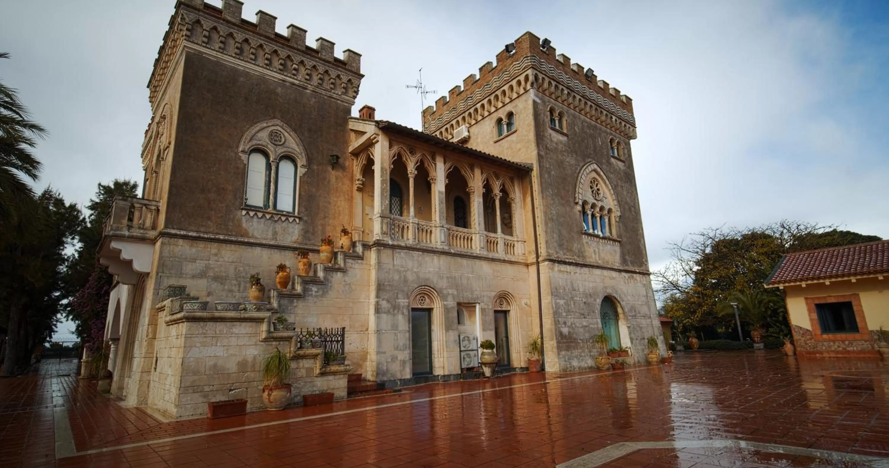 Property Building in CASTELLO D'URSO SOMMA B&B