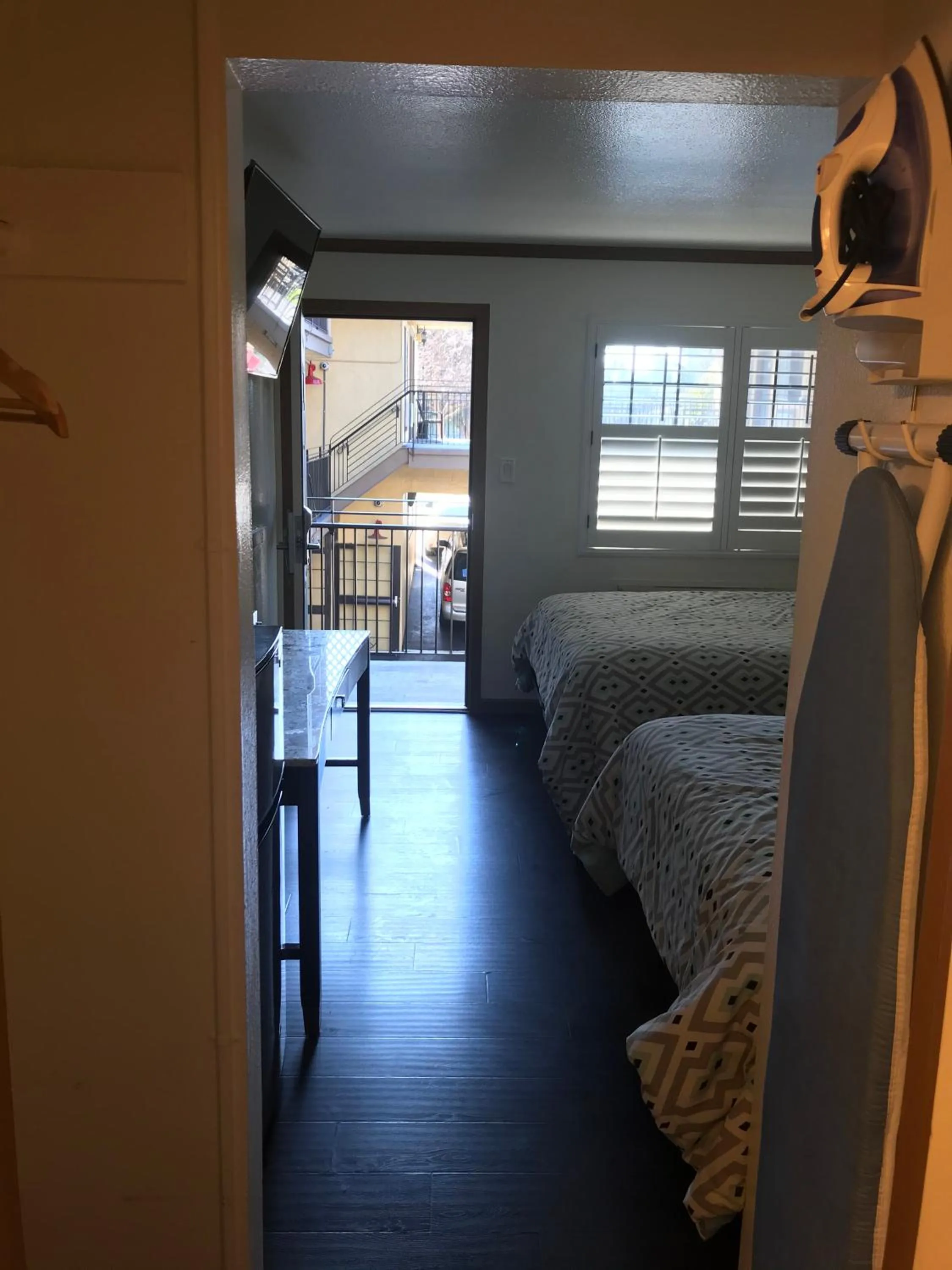 Bedroom, Bed in Westwind Lodge