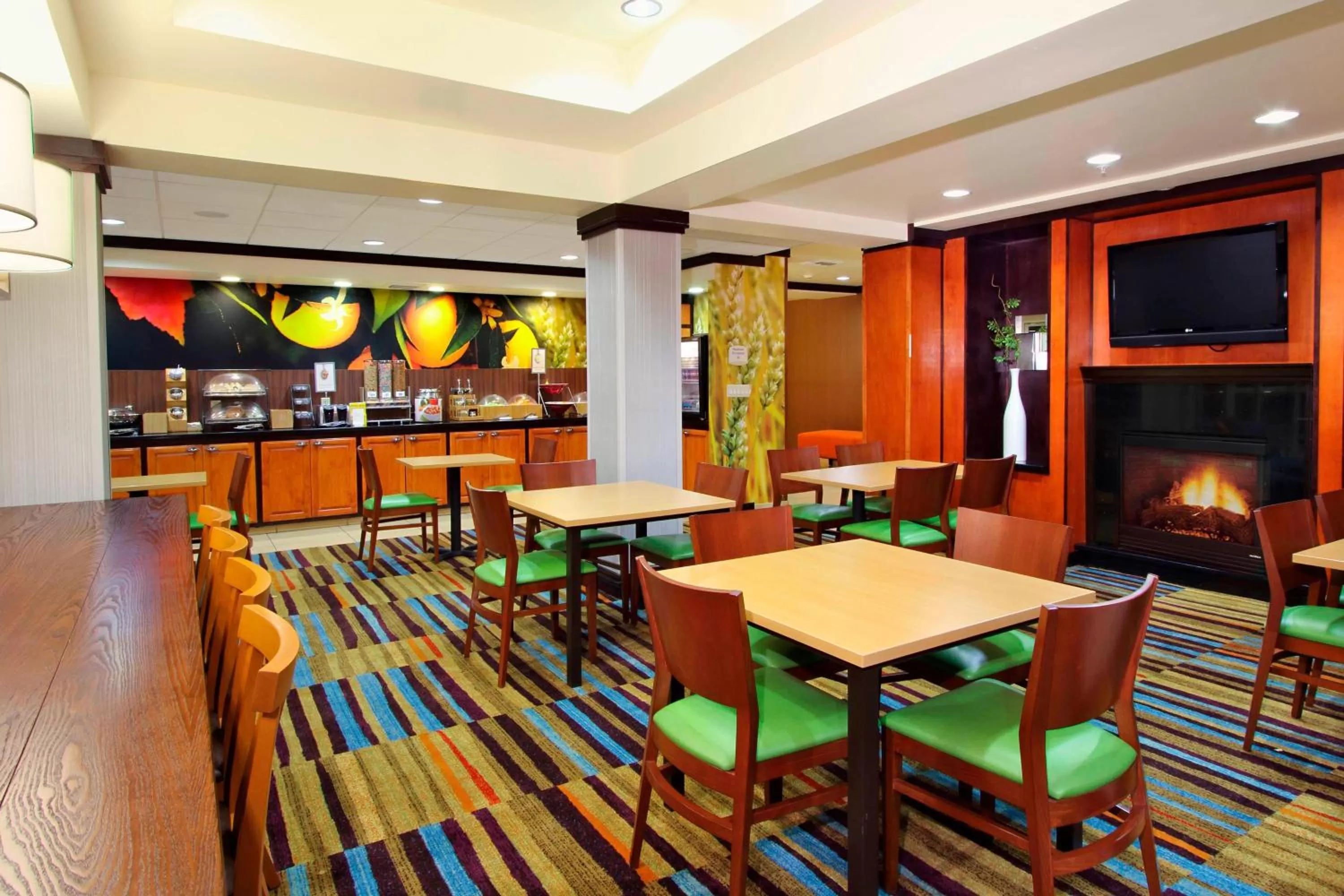 Restaurant/places to eat in Fairfield Inn & Suites Fresno Clovis